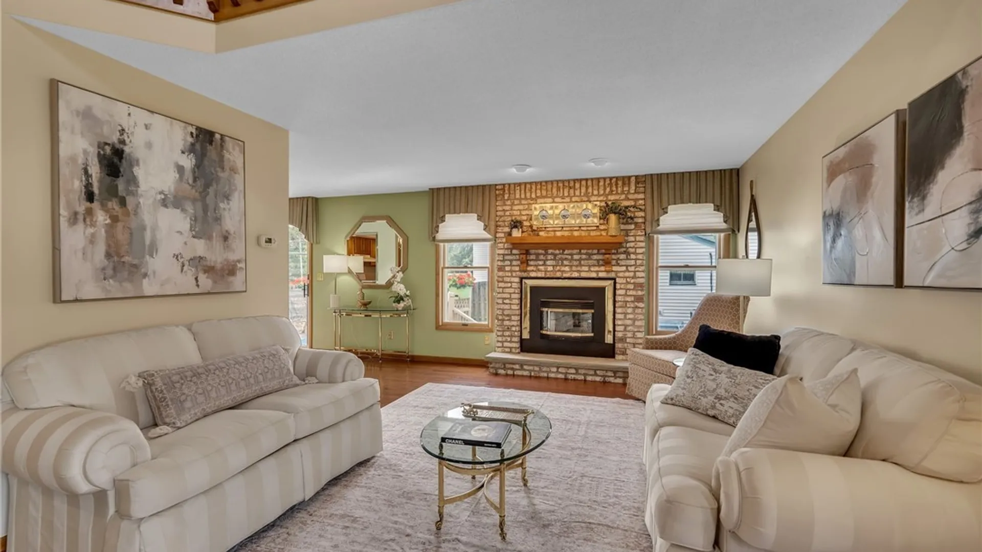 Property at 31 Hillcrest Heights, West Seneca, NY 14224 4
