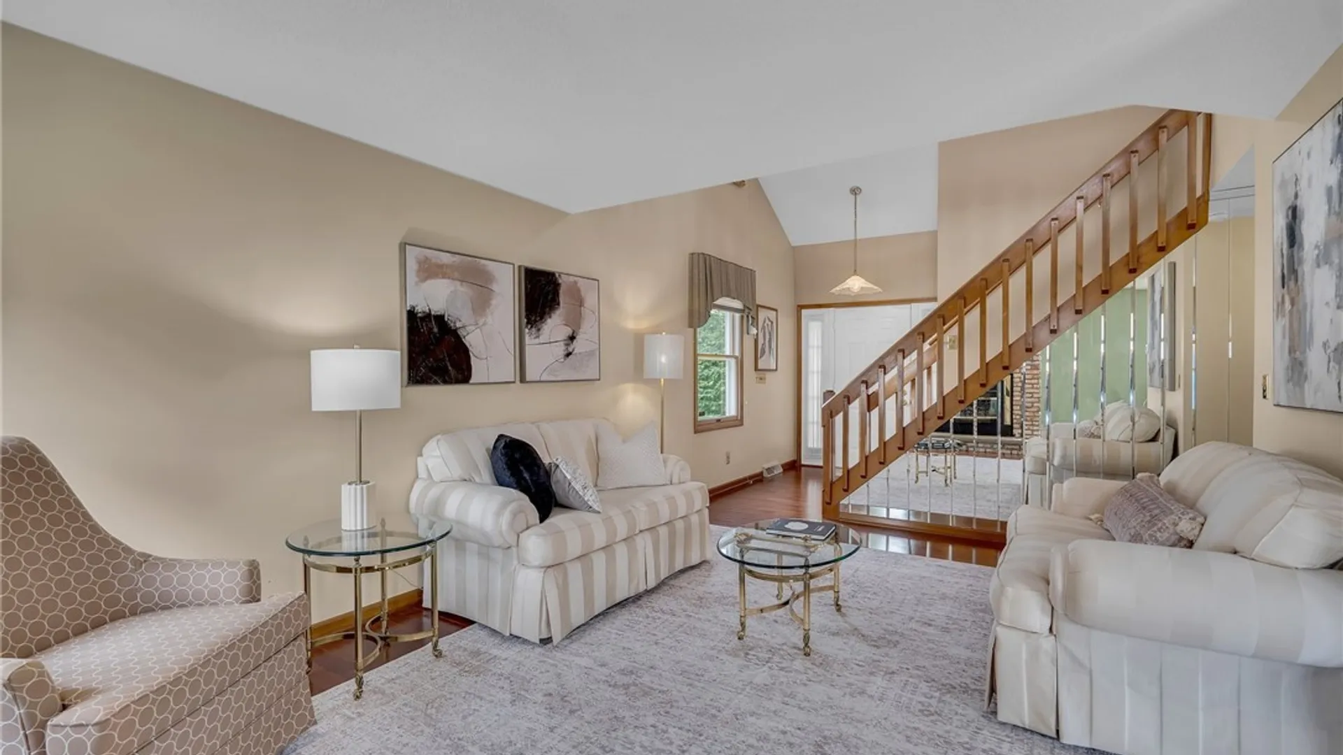 Property at 31 Hillcrest Heights, West Seneca, NY 14224 6