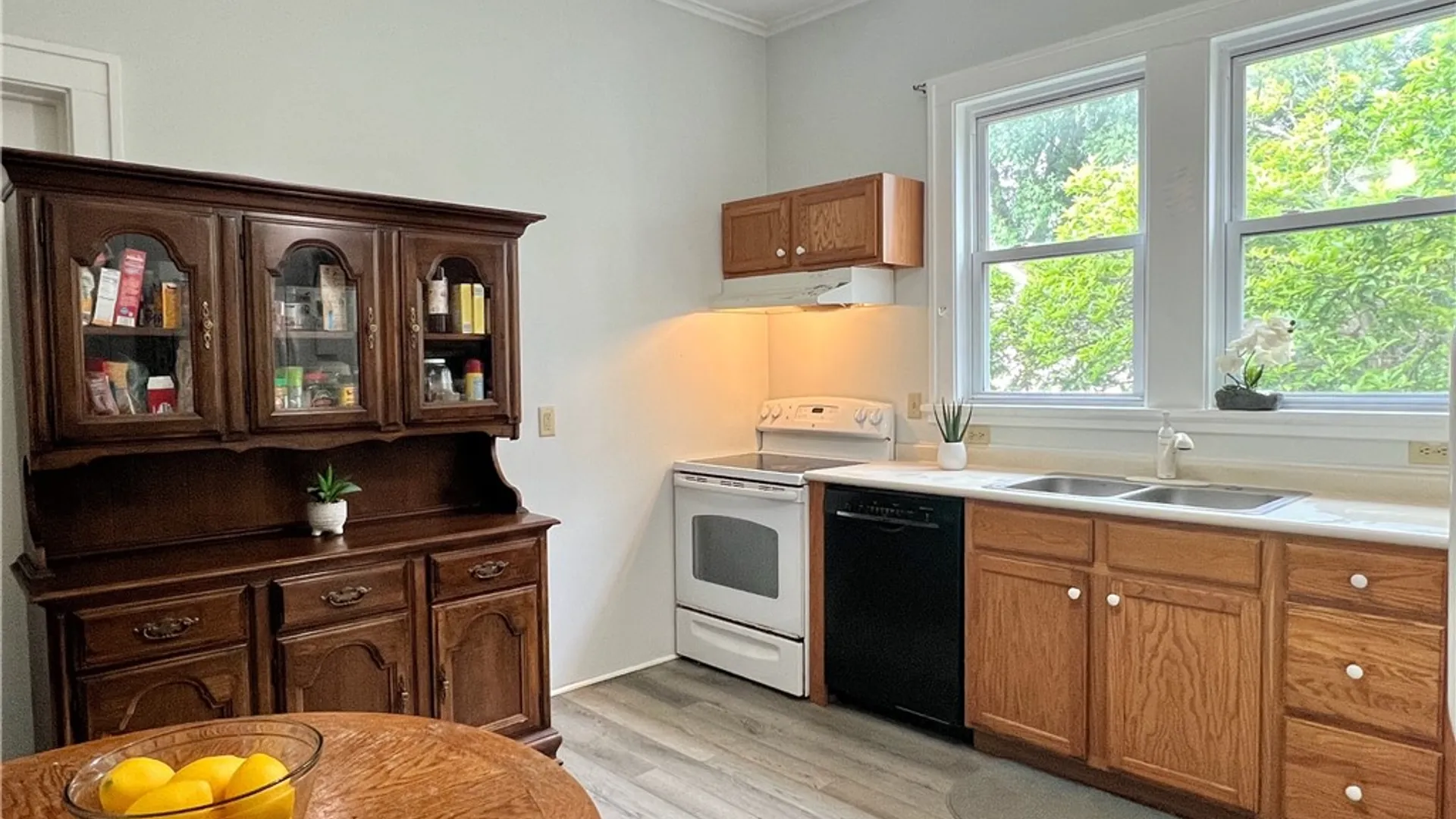 Property at 33 Elm Street, Oneonta, NY 13820 17