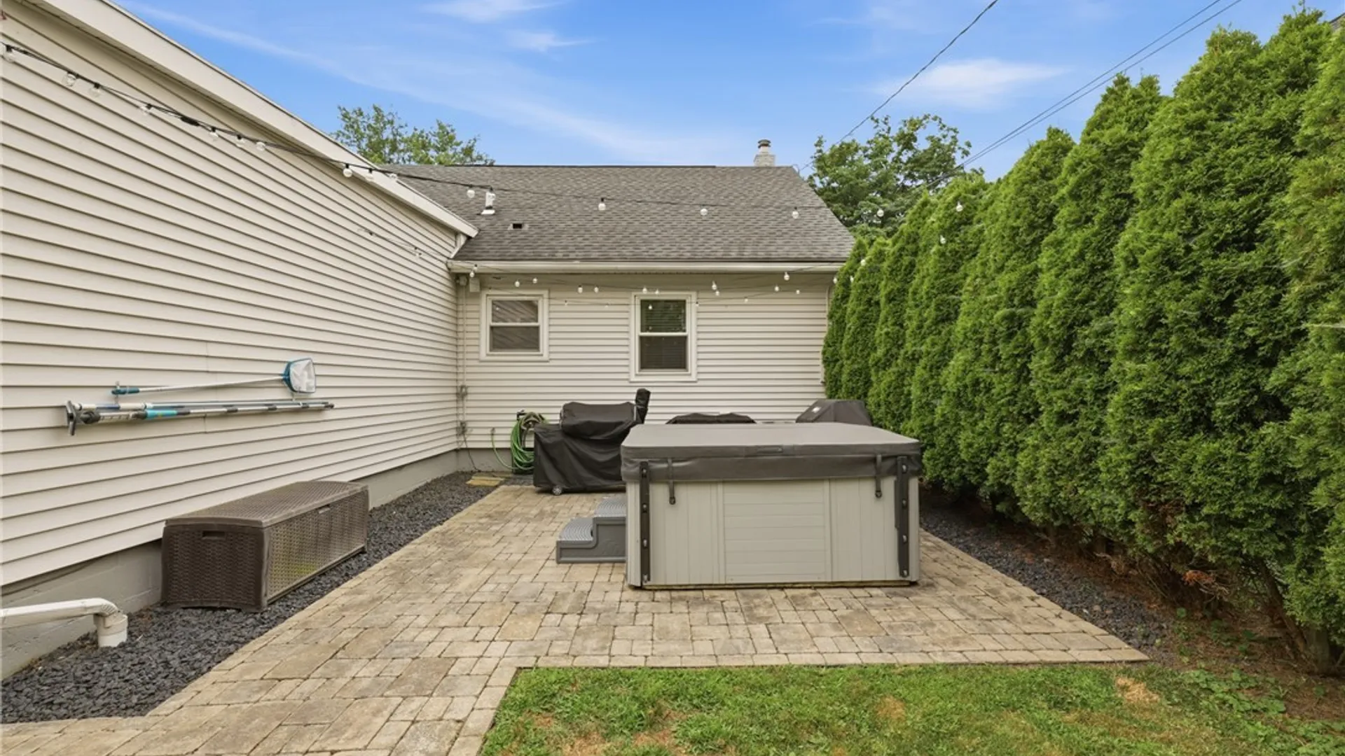 Property at 245 Woodridge Avenue, Cheektowaga, NY 14225 37