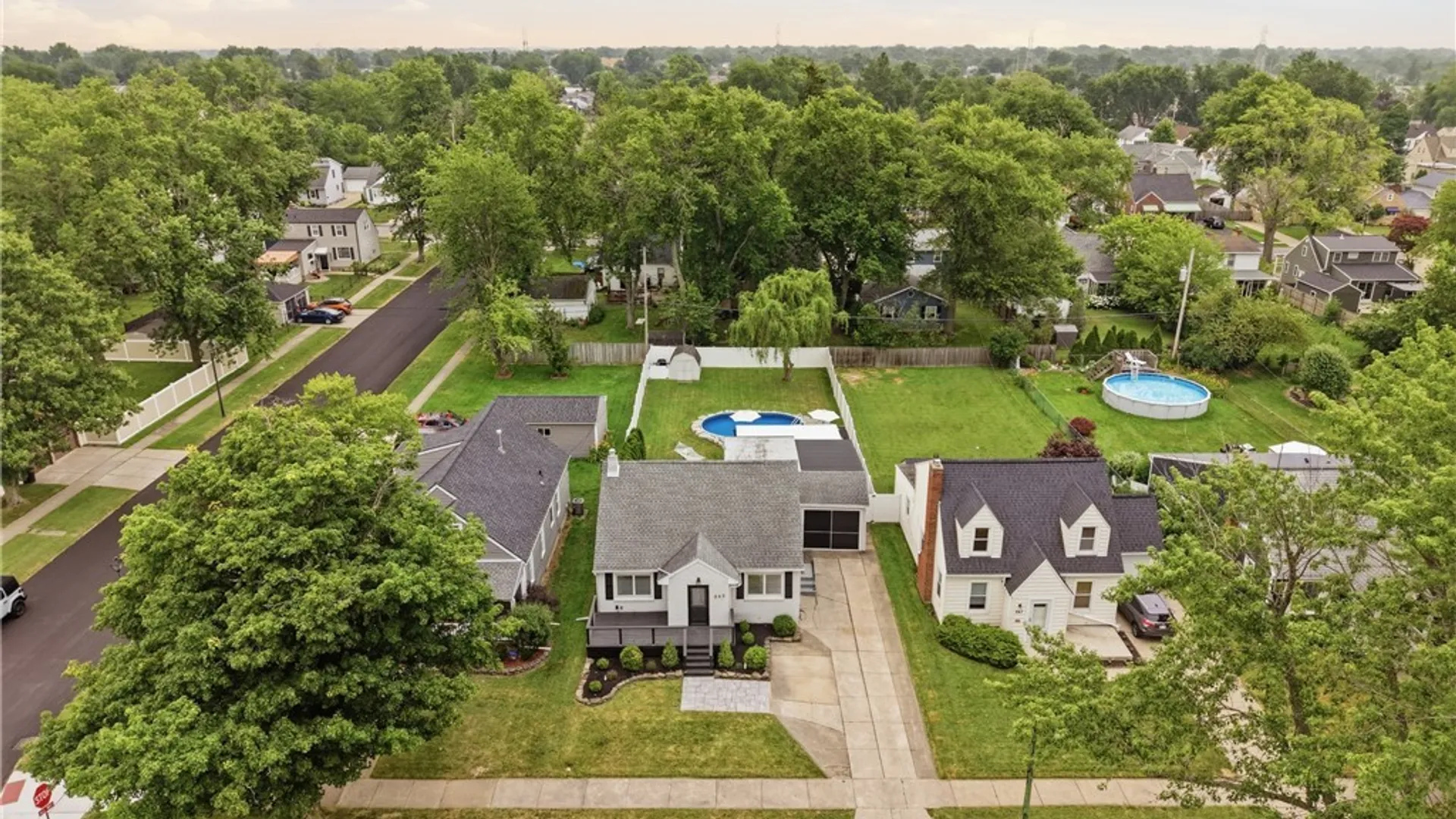 Property at 245 Woodridge Avenue, Cheektowaga, NY 14225 45