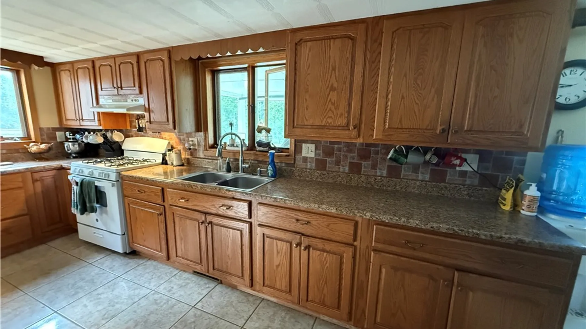 Property at 323 Maple Street, Oswego, NY 13126 14