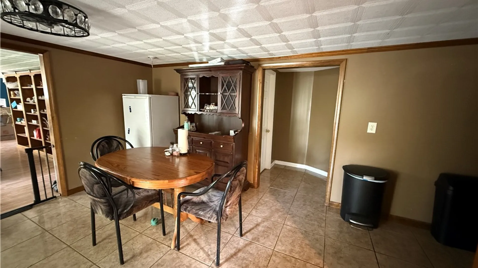Property at 323 Maple Street, Oswego, NY 13126 17