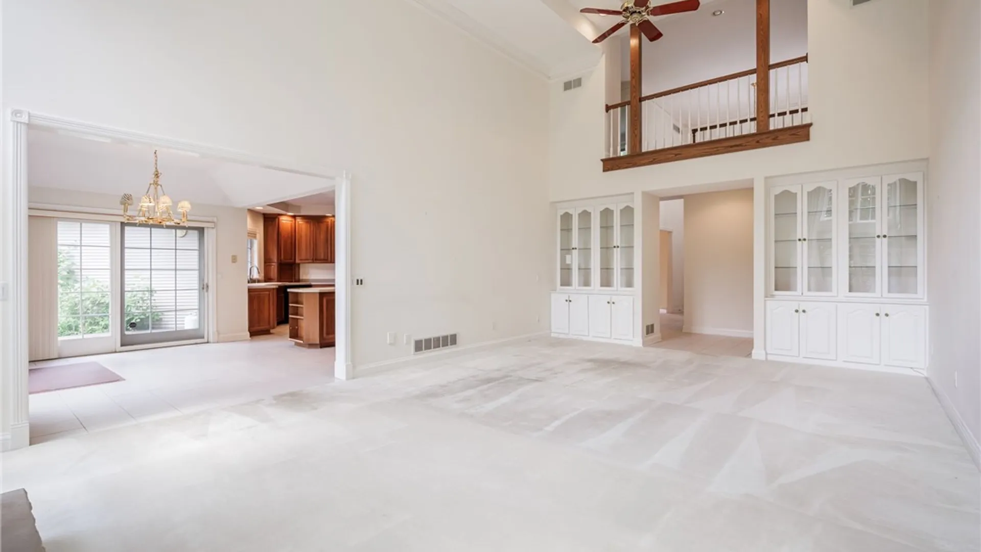 Property at 24 Roxbury Lane, Pittsford, NY 14534 16