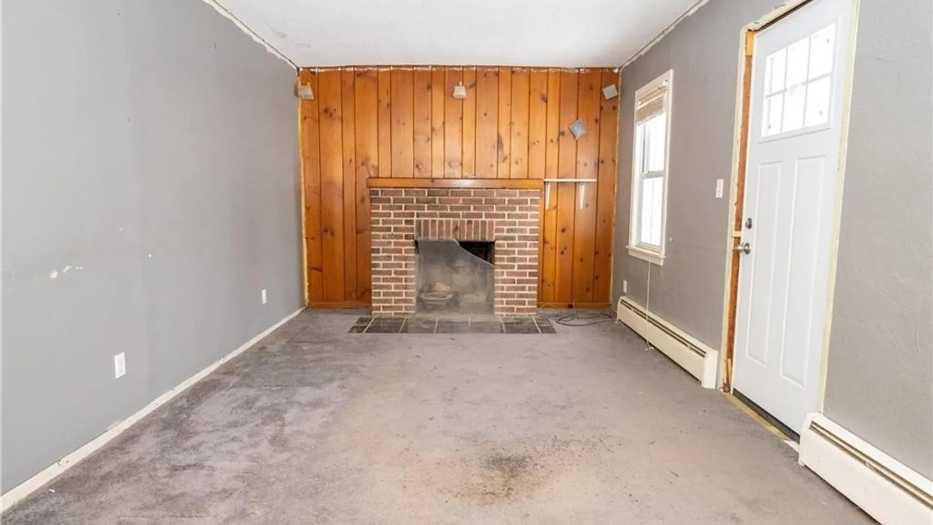 Property at 322 Kennedy Avenue, Evans, NY 14006 11