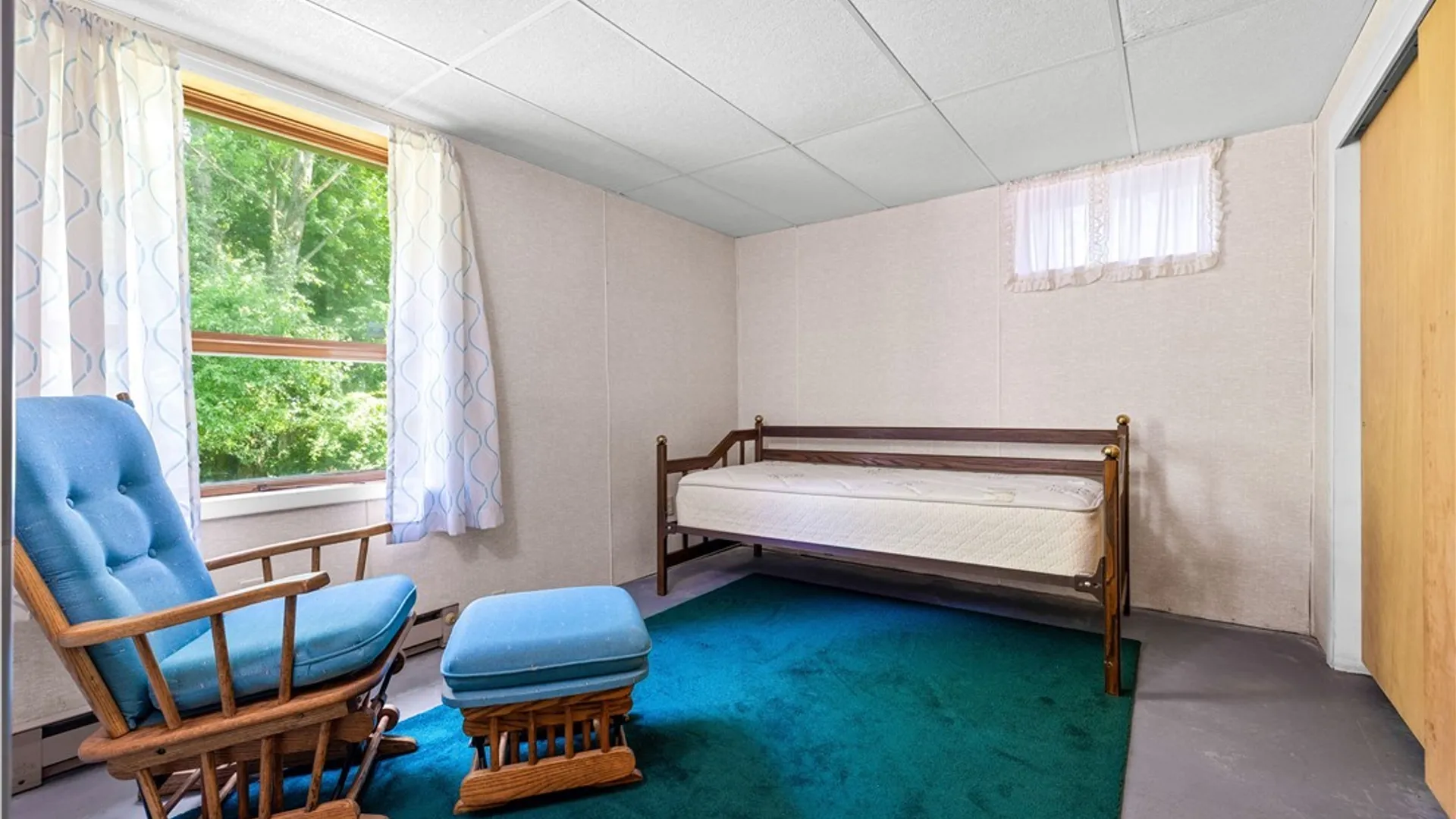 Property at 5 Lin Road, Utica, NY 13501 32