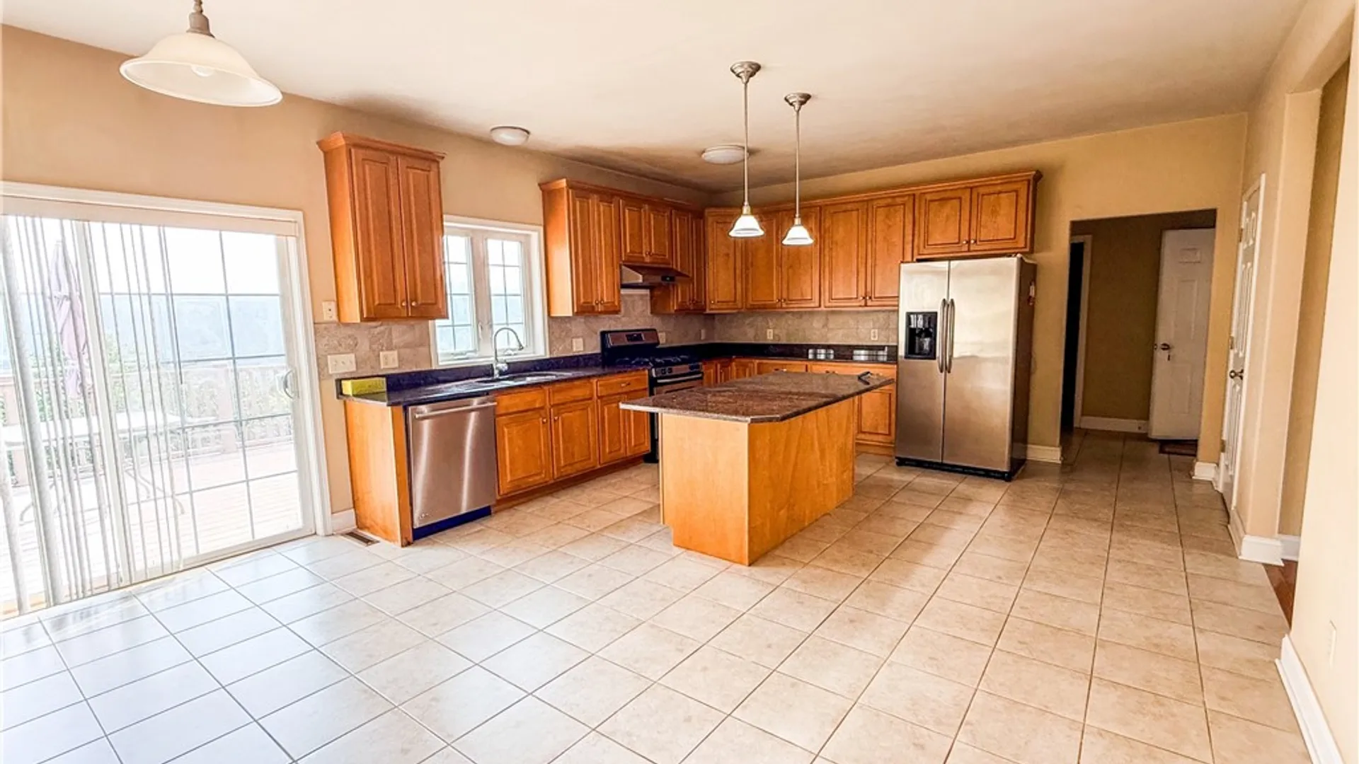 Property at 6139 Thunderhead Lane, DeWitt, NY 13078 12