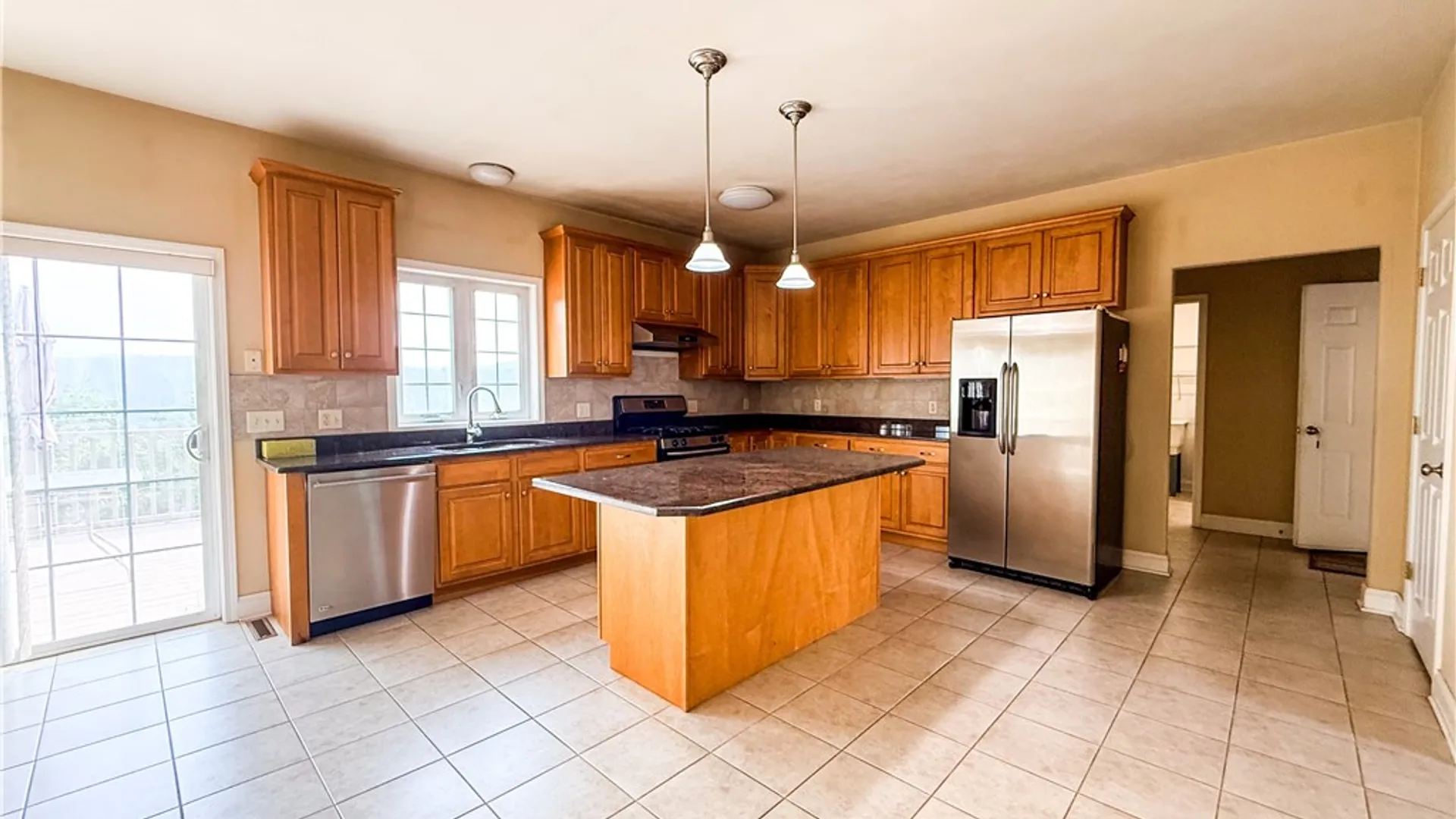 Property at 6139 Thunderhead Lane, DeWitt, NY 13078 15
