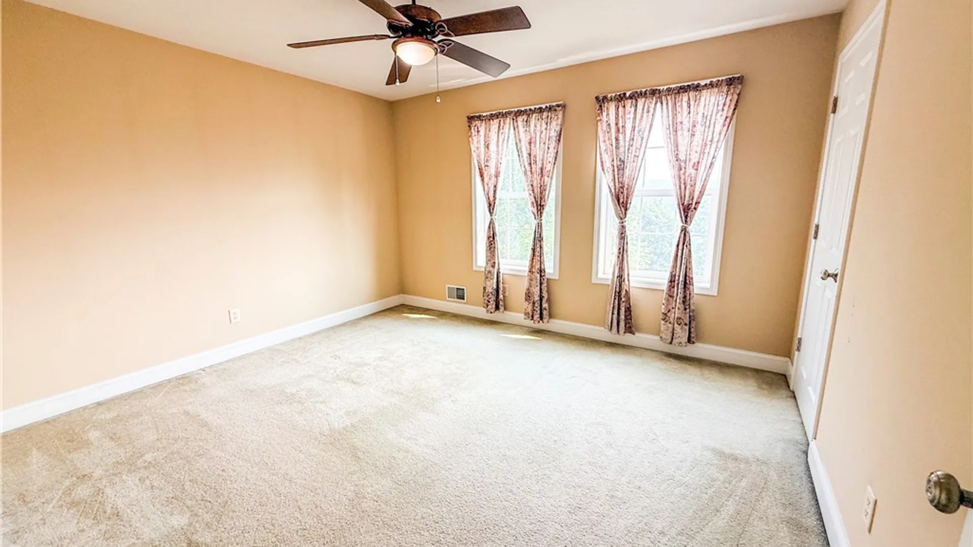 Property at 6139 Thunderhead Lane, DeWitt, NY 13078 35
