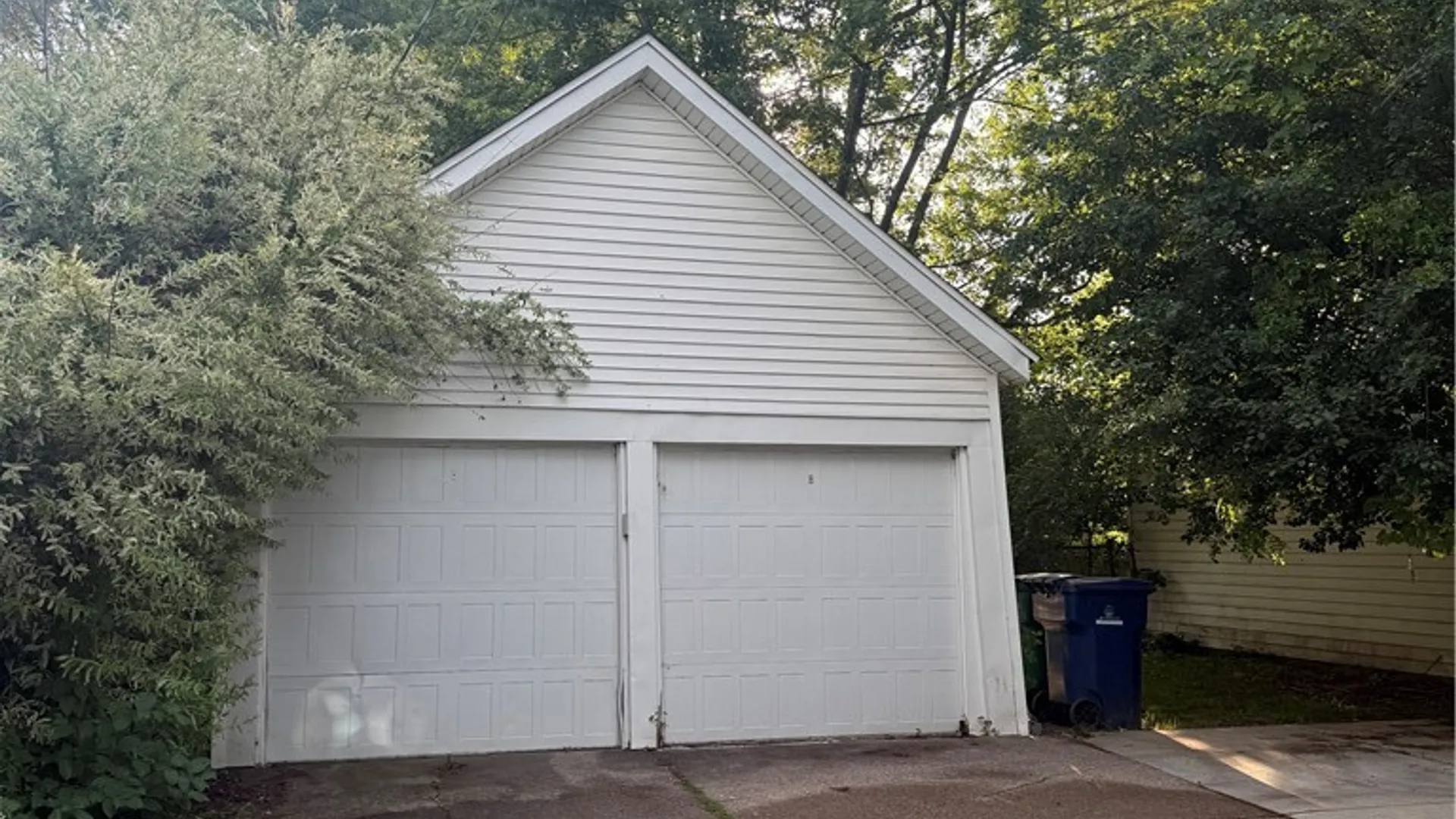 Property at 422 Colvin Avenue, Buffalo, NY 14216 9