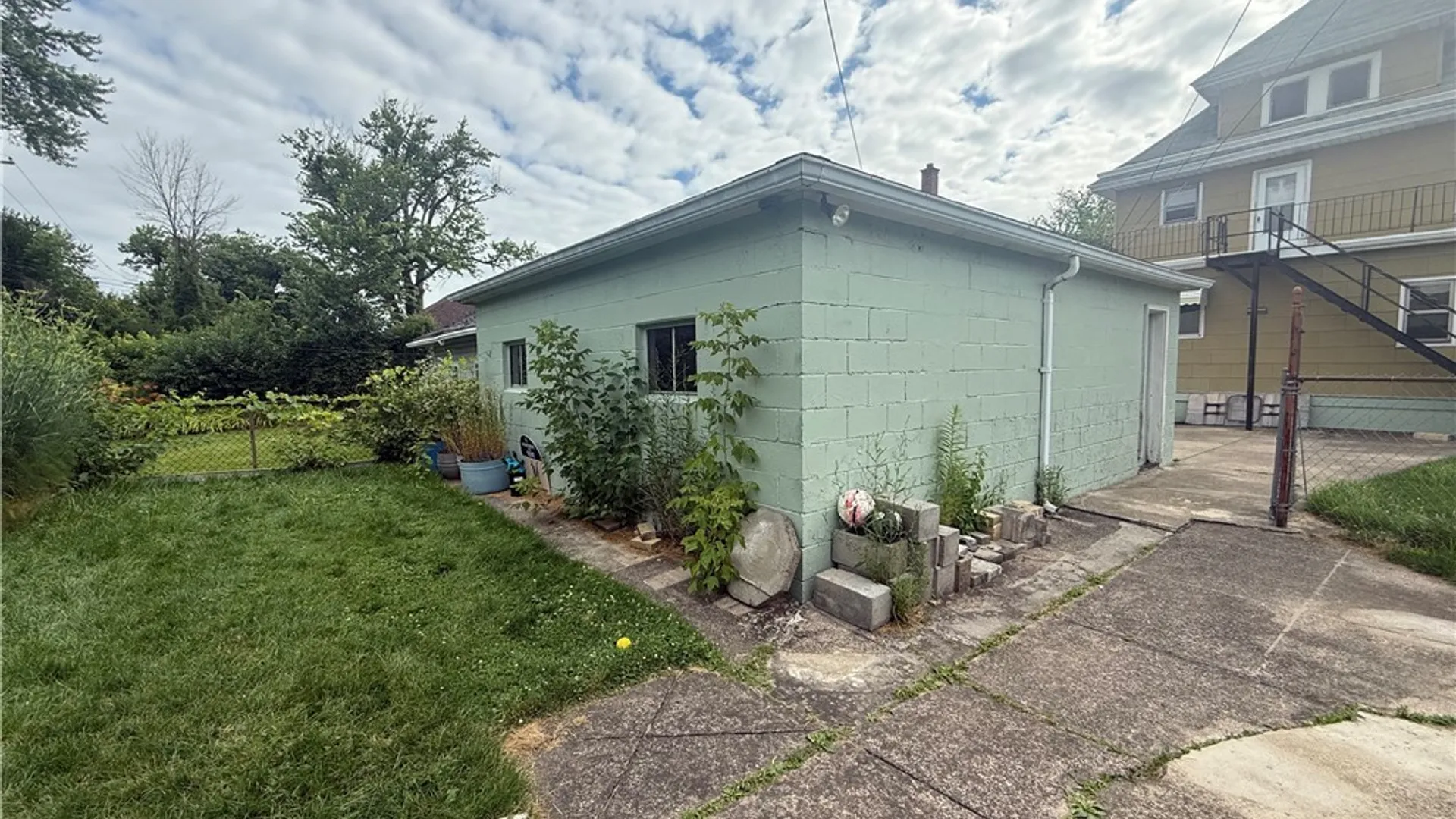 Property at 206 N Park Avenue, Buffalo, NY 14216 33