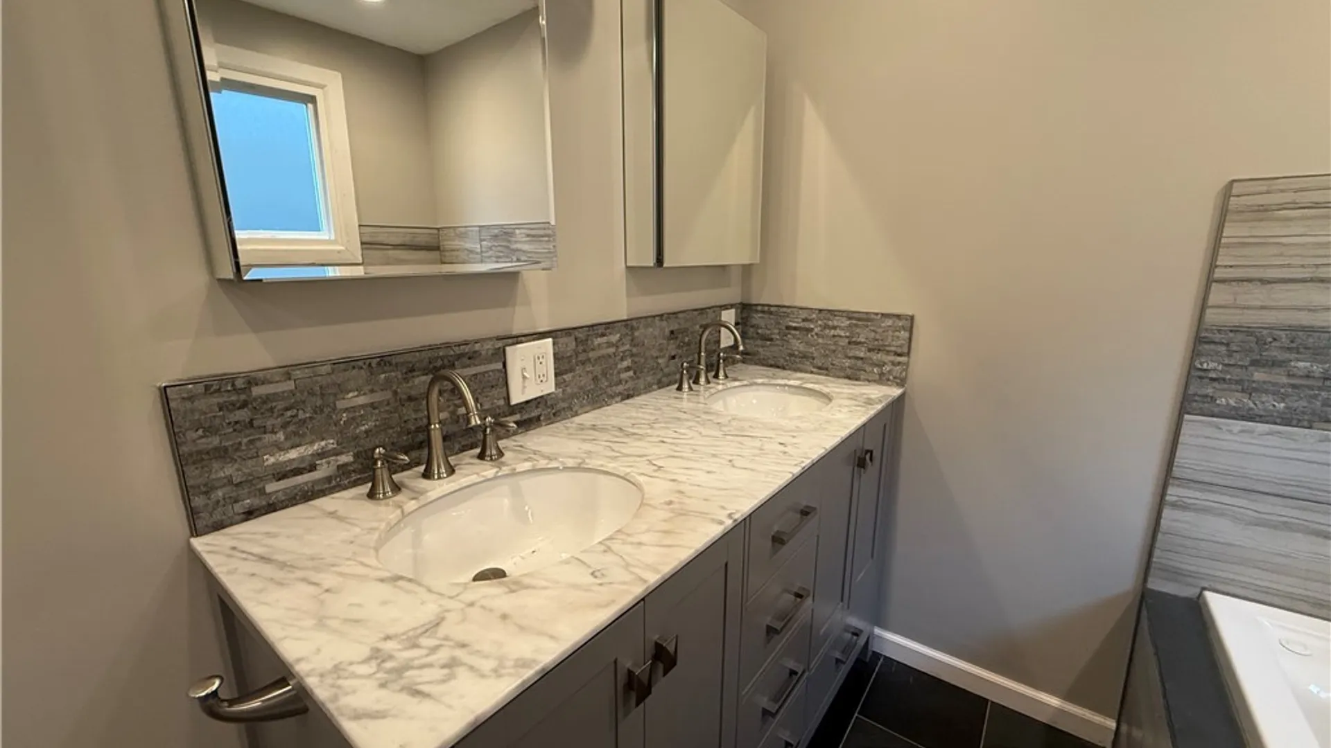 Property at 112 Carmel Road, Buffalo, NY 14214 10