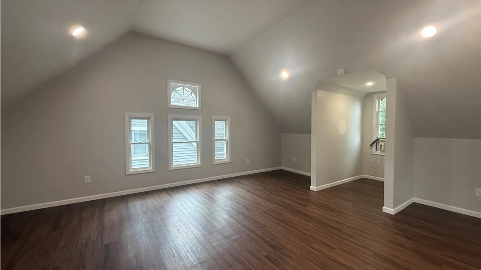 Property at 74 Avondale Park, Rochester, NY 14620 24