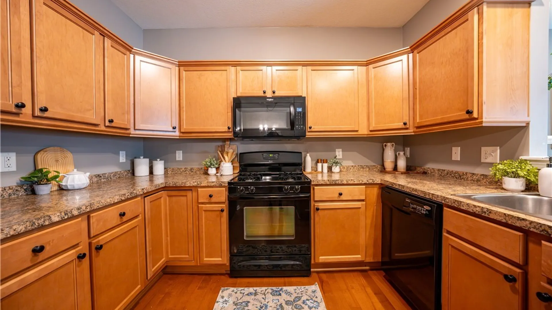 Property at 155 Slate Bottom Drive, Lancaster, NY 14043 21