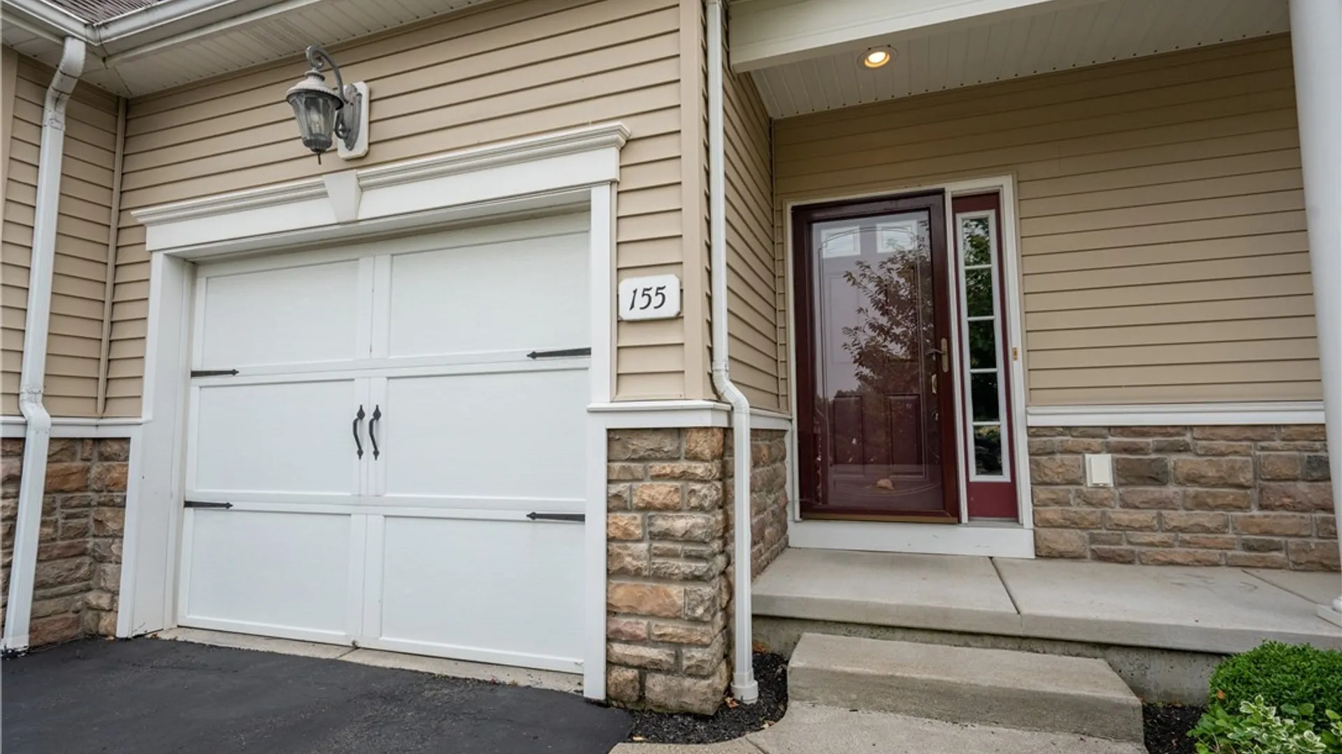 Property at 155 Slate Bottom Drive, Lancaster, NY 14043 3