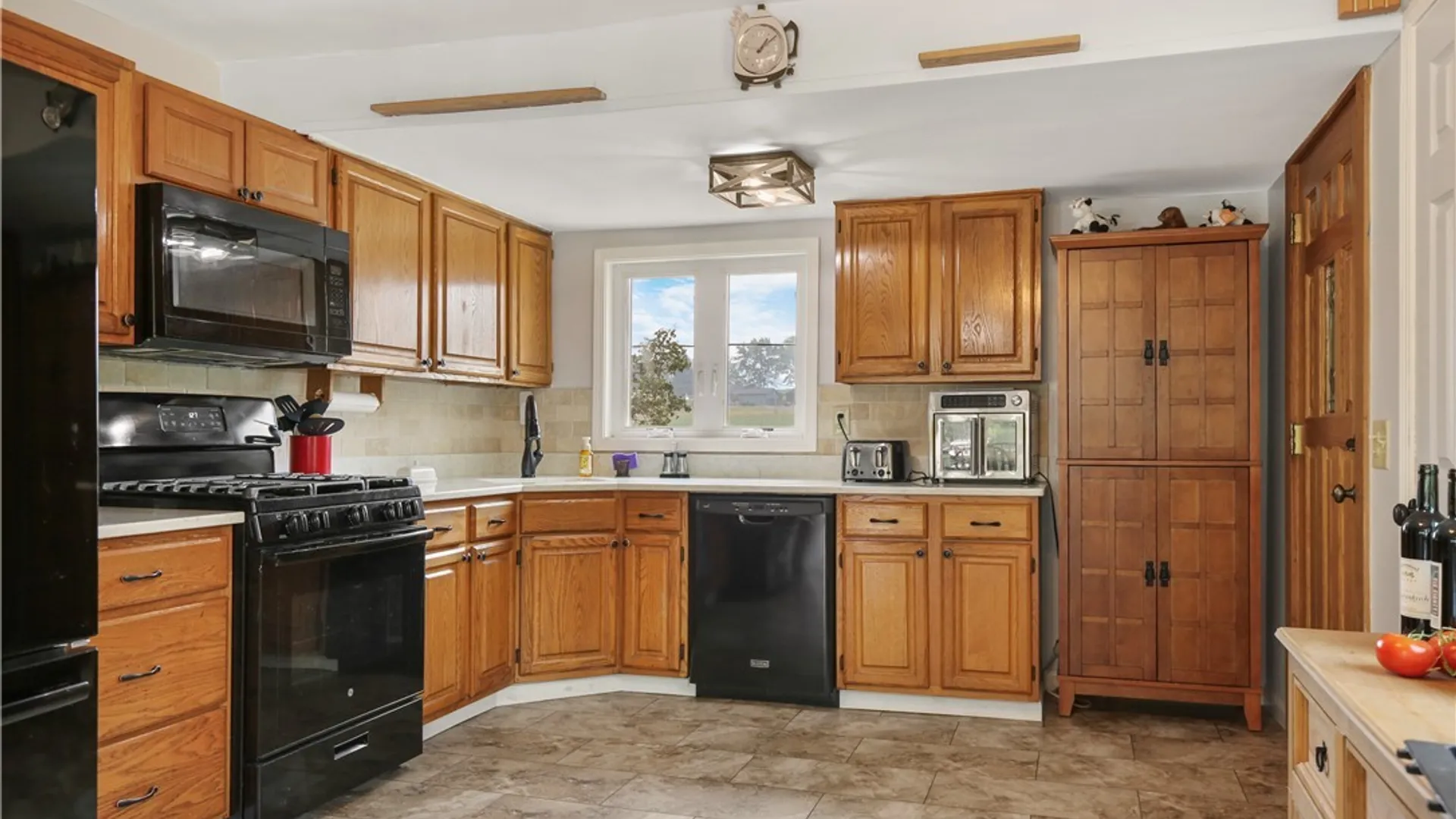 Property at 6904 Guyder Road, Lysander, NY 13112 5