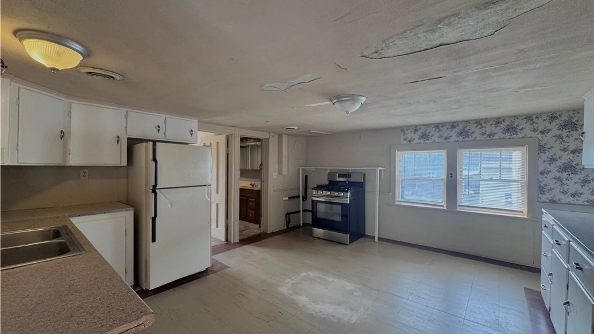 Property at 509 W Thomas Street, Rome, NY 13440 18
