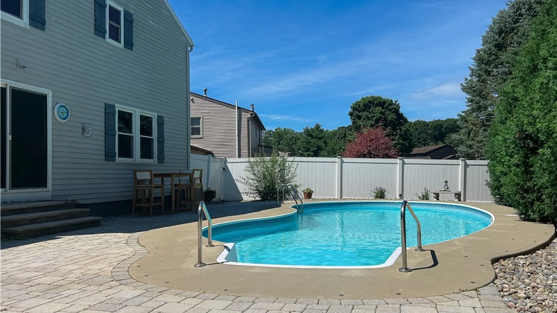 Property at 102 Viceroy Drive, Camillus, NY 13031 26