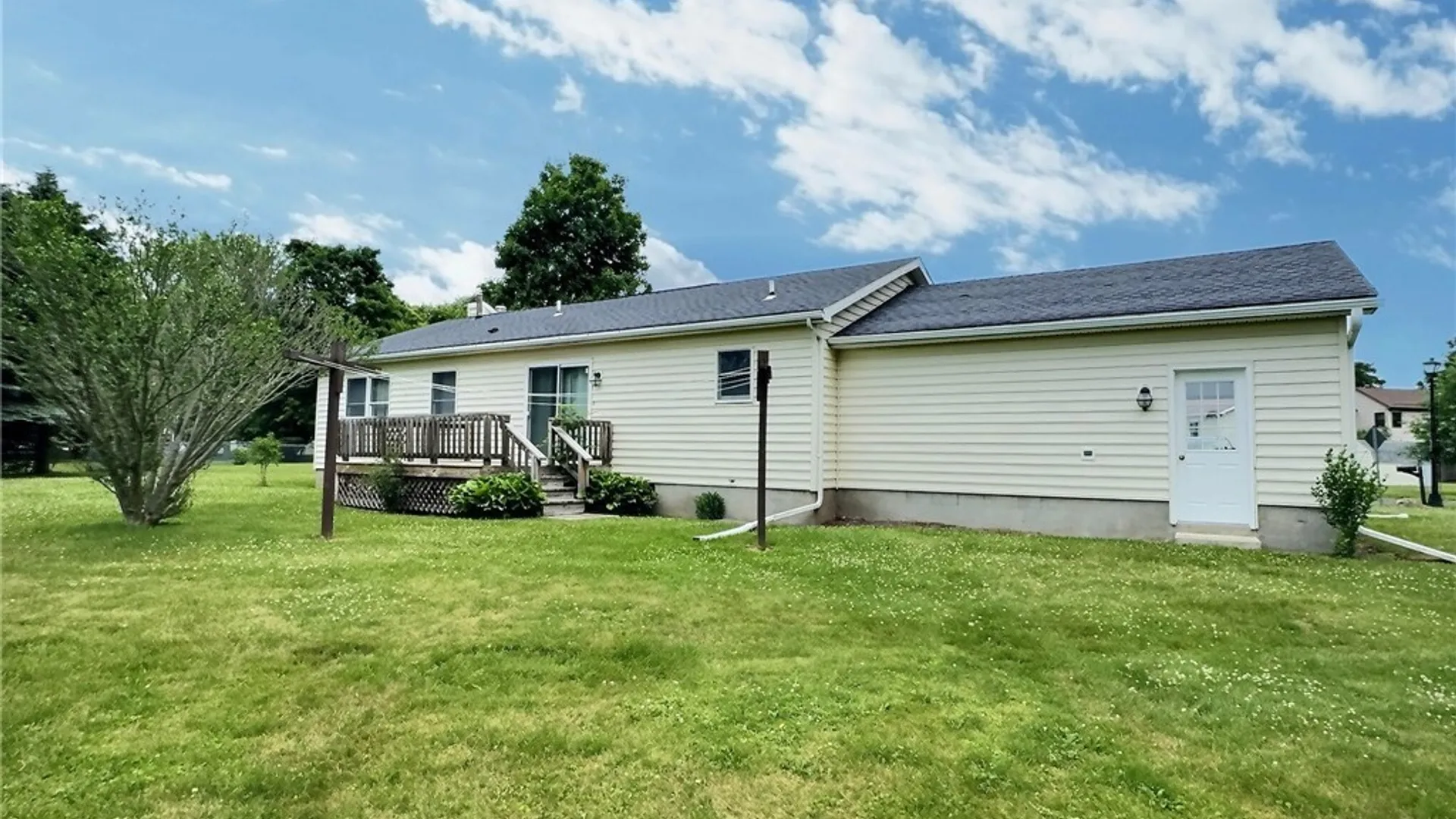 Property at 11 Cherry Lane, Cortland, NY 13045 13