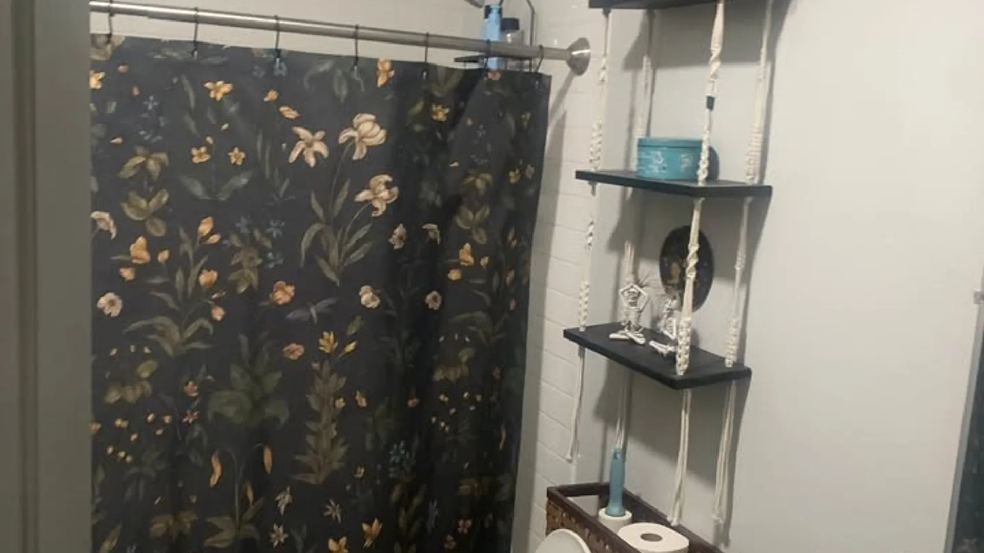 Property at 415 S Clinton Street, Syracuse, NY 13202 5