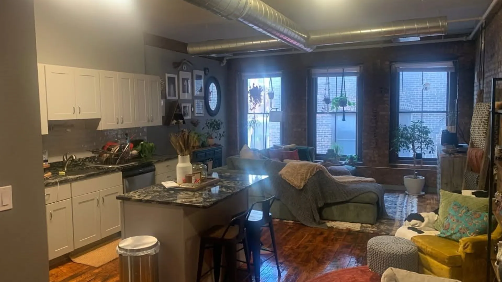 Property at 415 S Clinton Street, Syracuse, NY 13202 6