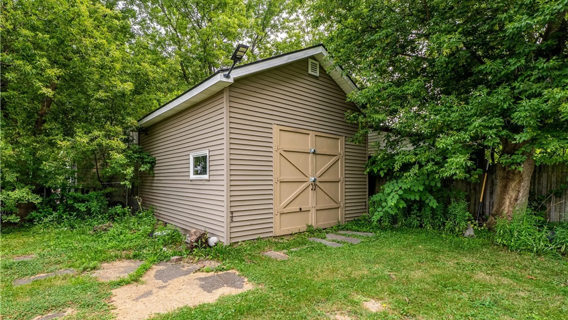 Property at 313 Benzinger St., Buffalo, NY 14206 40