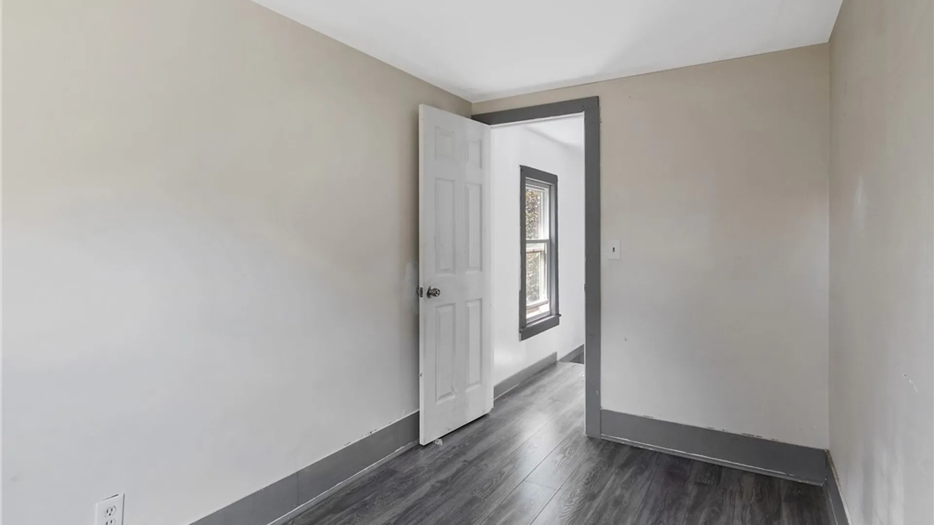 Property at 109 McCool Avenue, DeWitt, NY 13057 14