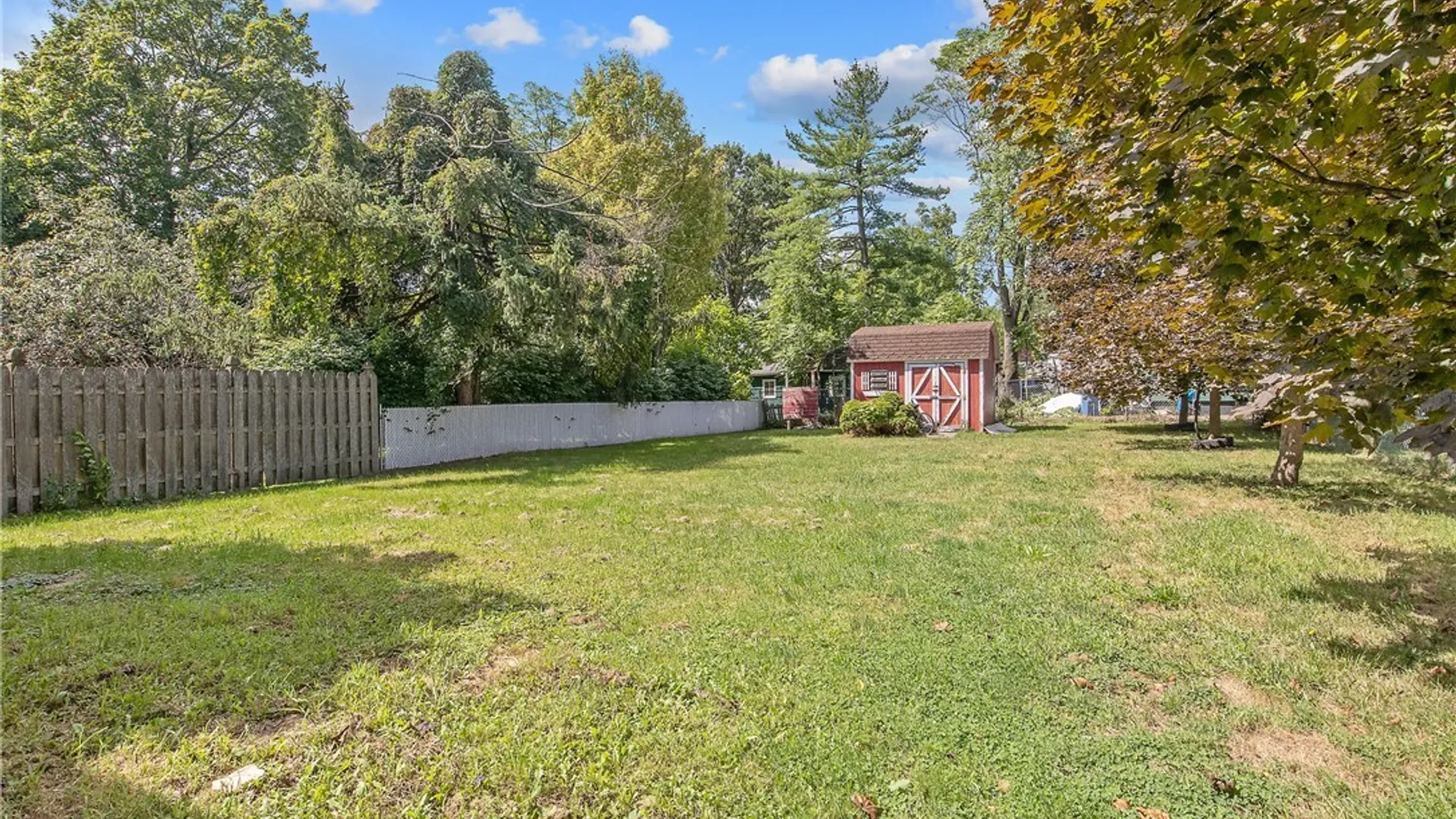 Property at 109 McCool Avenue, DeWitt, NY 13057 20