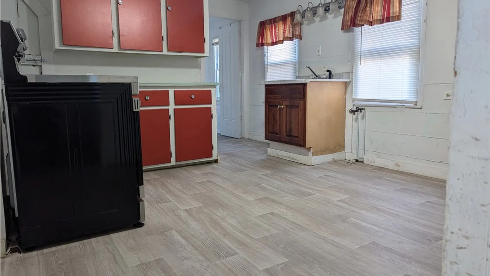 Property at 312 W Gray Street, Elmira City, NY 14901 16