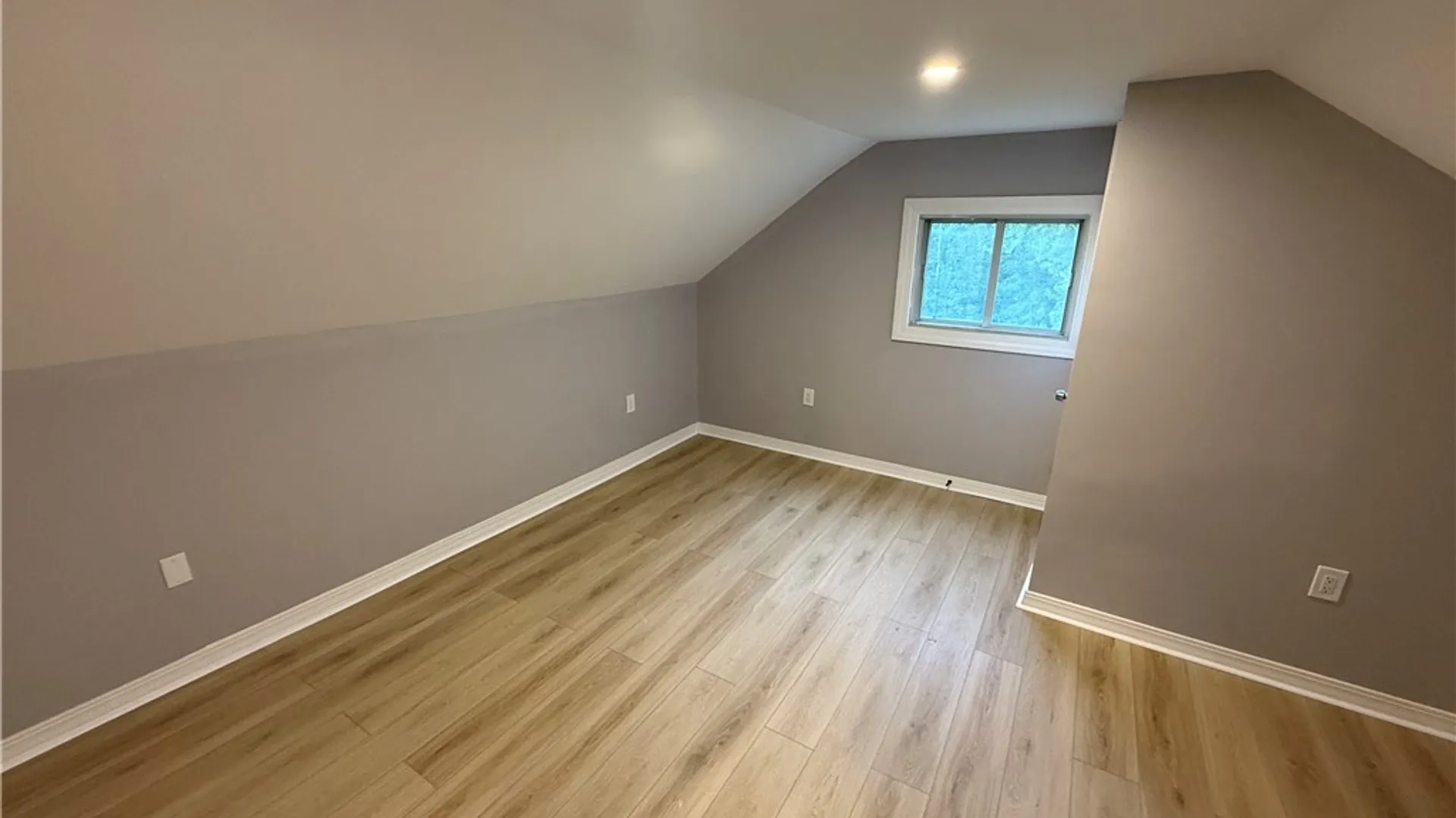 Property at 106 Keith Drive, Cicero, NY 13212 22