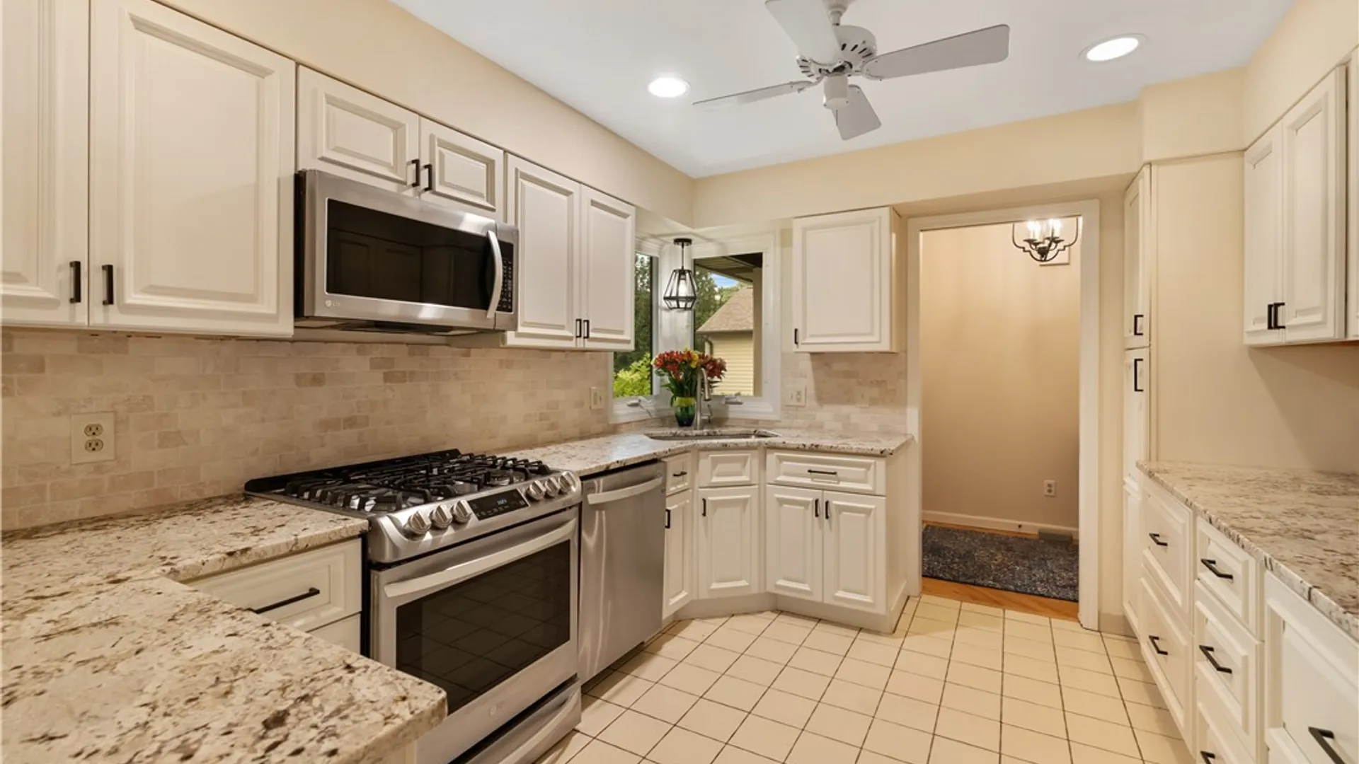 Property at 509 Kimry Moor, Manlius, NY 13066 19