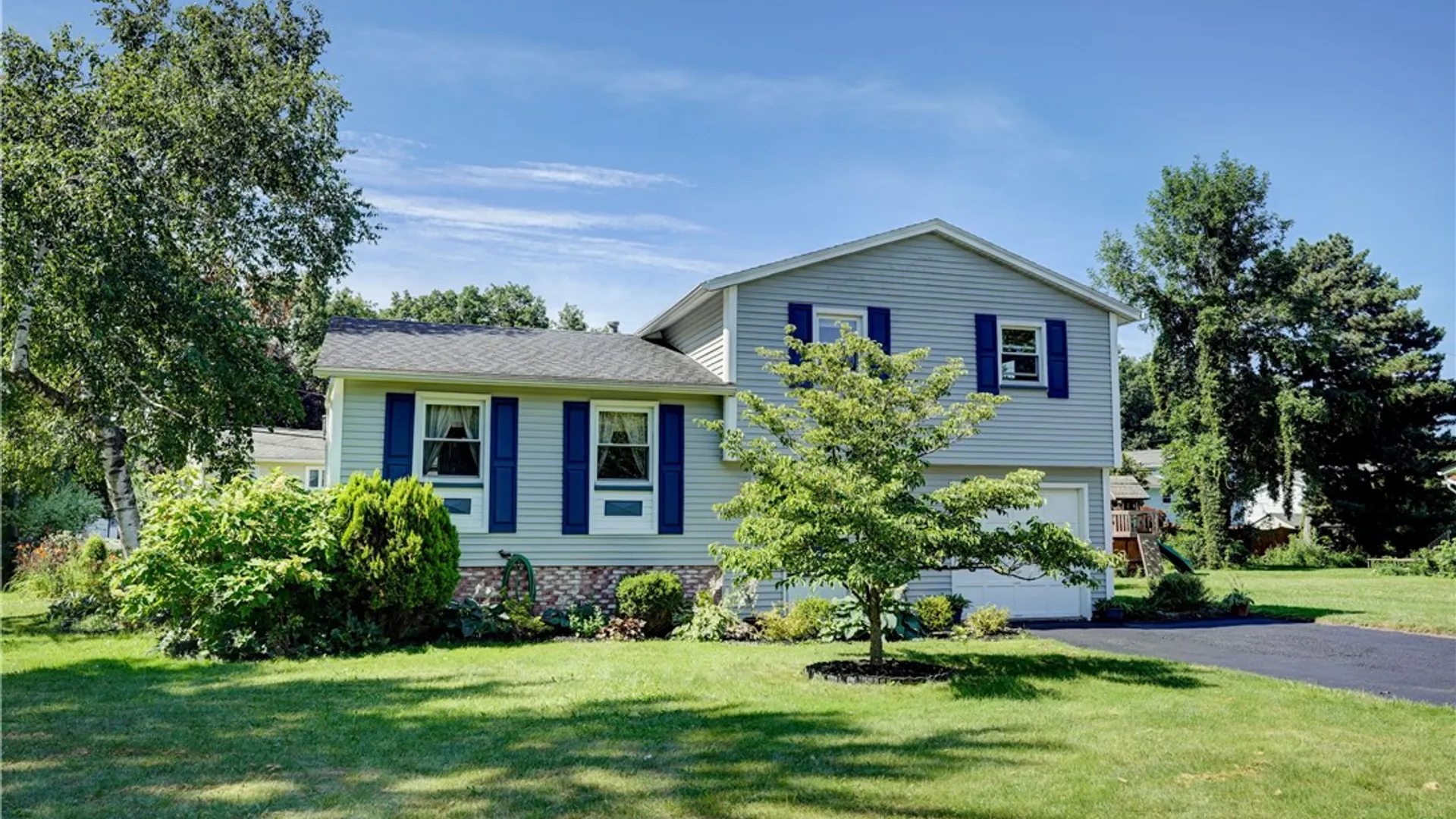Property at 225 Cross Gates Rd, Greece, NY 14606 3