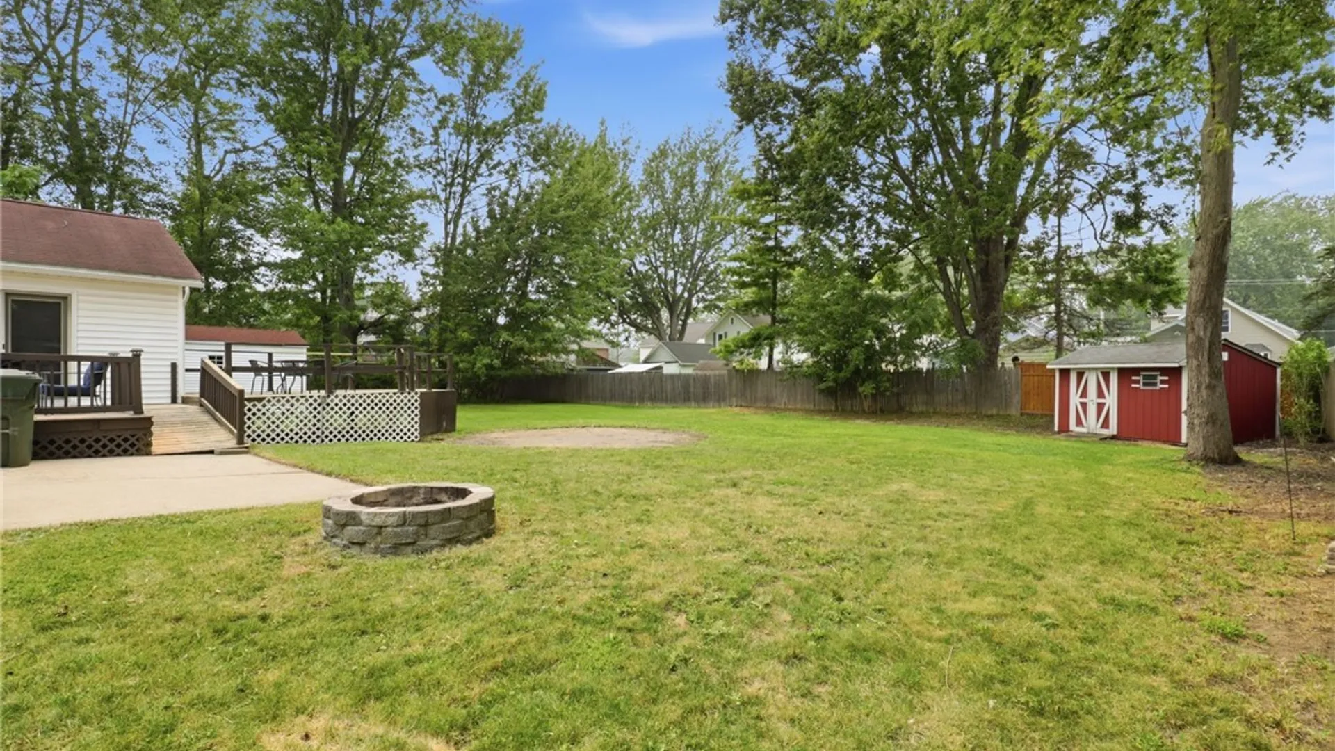 Property at 294 Daniel Drive, North Tonawanda, NY 14120 31