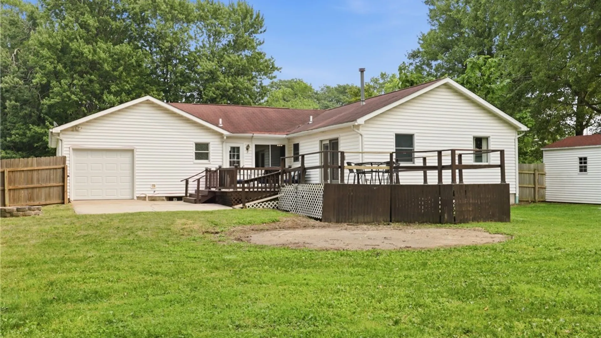 Property at 294 Daniel Drive, North Tonawanda, NY 14120 32