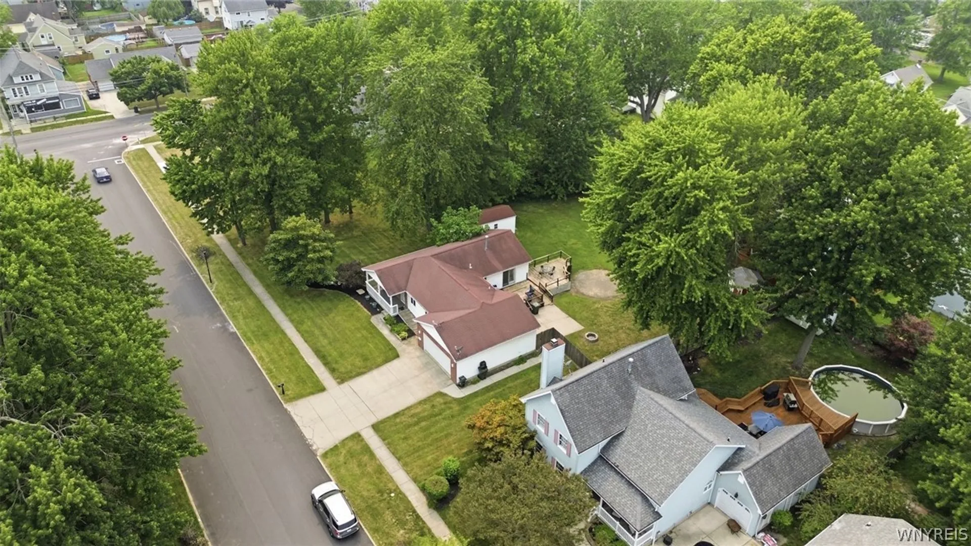 Property at 294 Daniel Drive, North Tonawanda, NY 14120 37