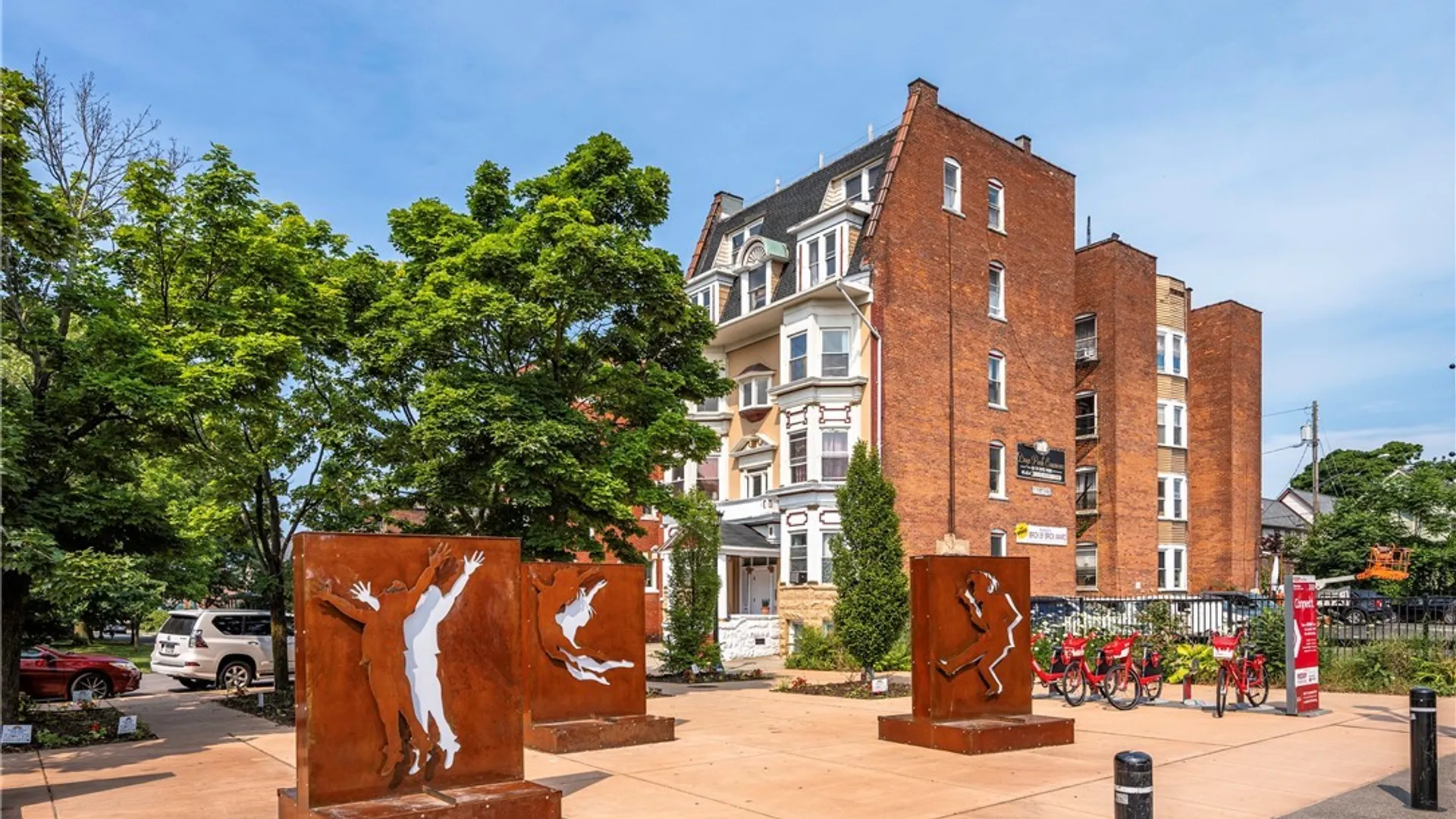 Property at 68 Days Park, Buffalo, NY 14201 6