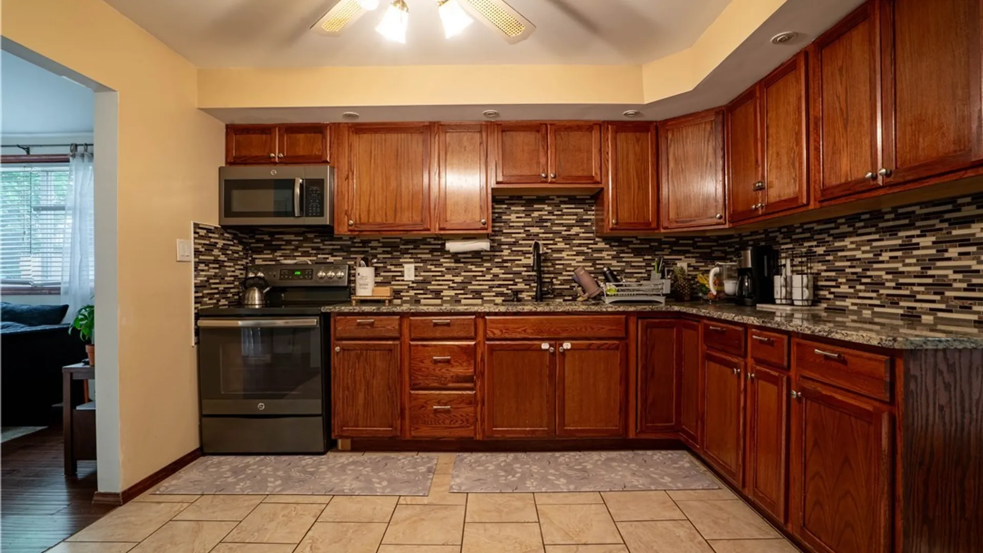 Property at 413 Williamsburg Road, Utica, NY 13502 3