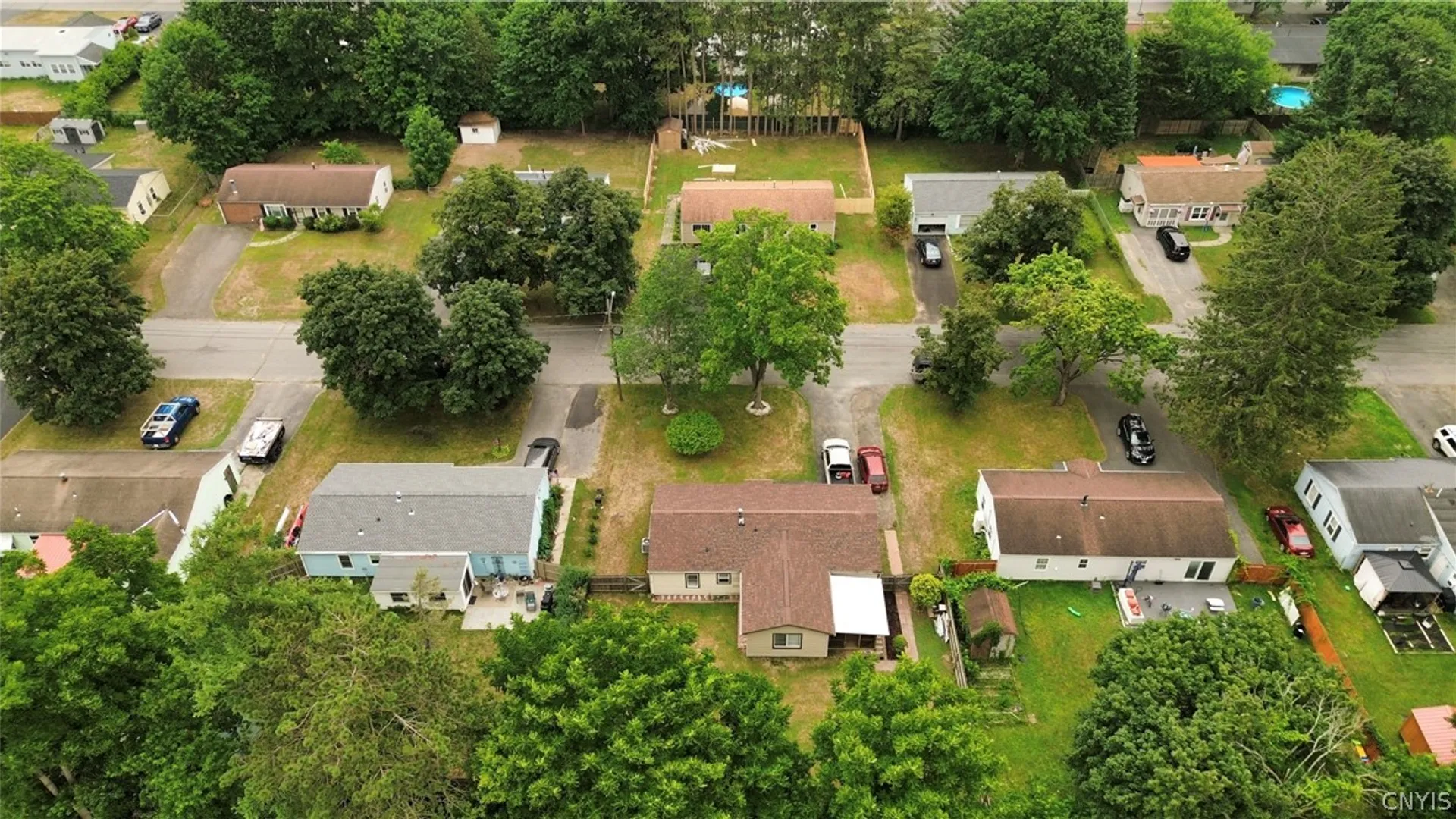 Property at 413 Williamsburg Road, Utica, NY 13502 44