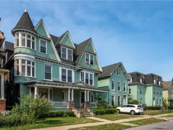 Property at 118 Cottage Street, Buffalo, NY 14201