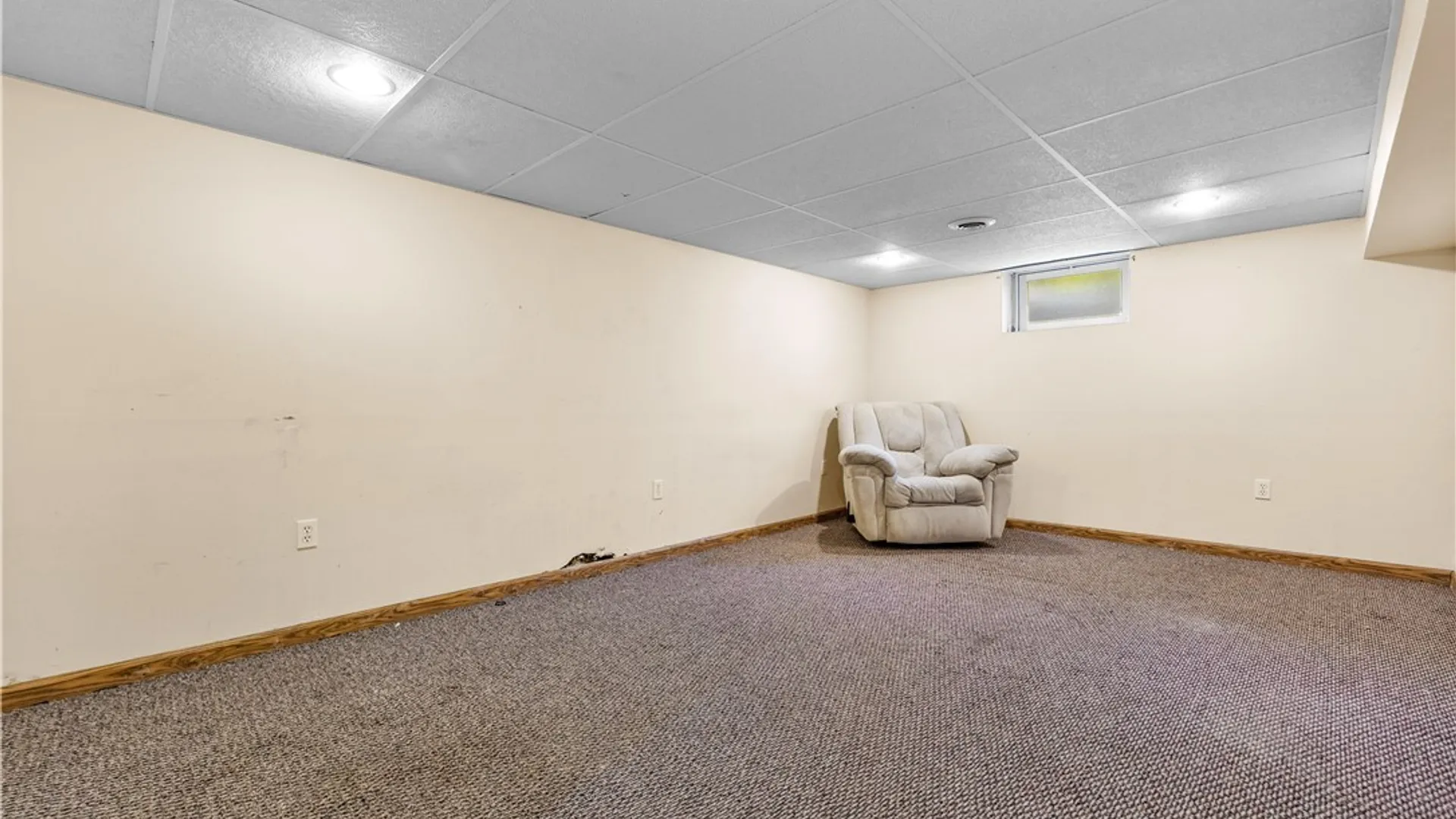 Property at 1434 Watkins Avenue, Utica, NY 13502 18