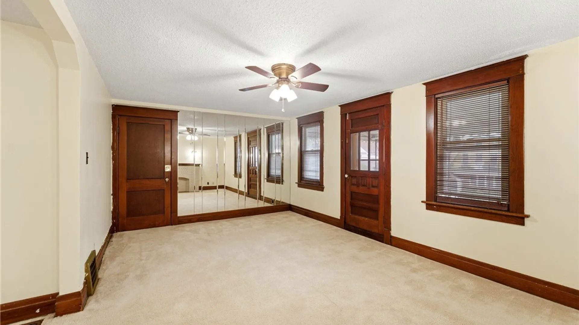 Property at 288 Hastings Avenue, Buffalo, NY 14215 24