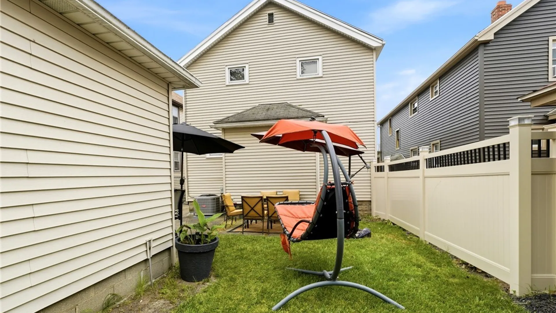 Property at 288 Hastings Avenue, Buffalo, NY 14215 32