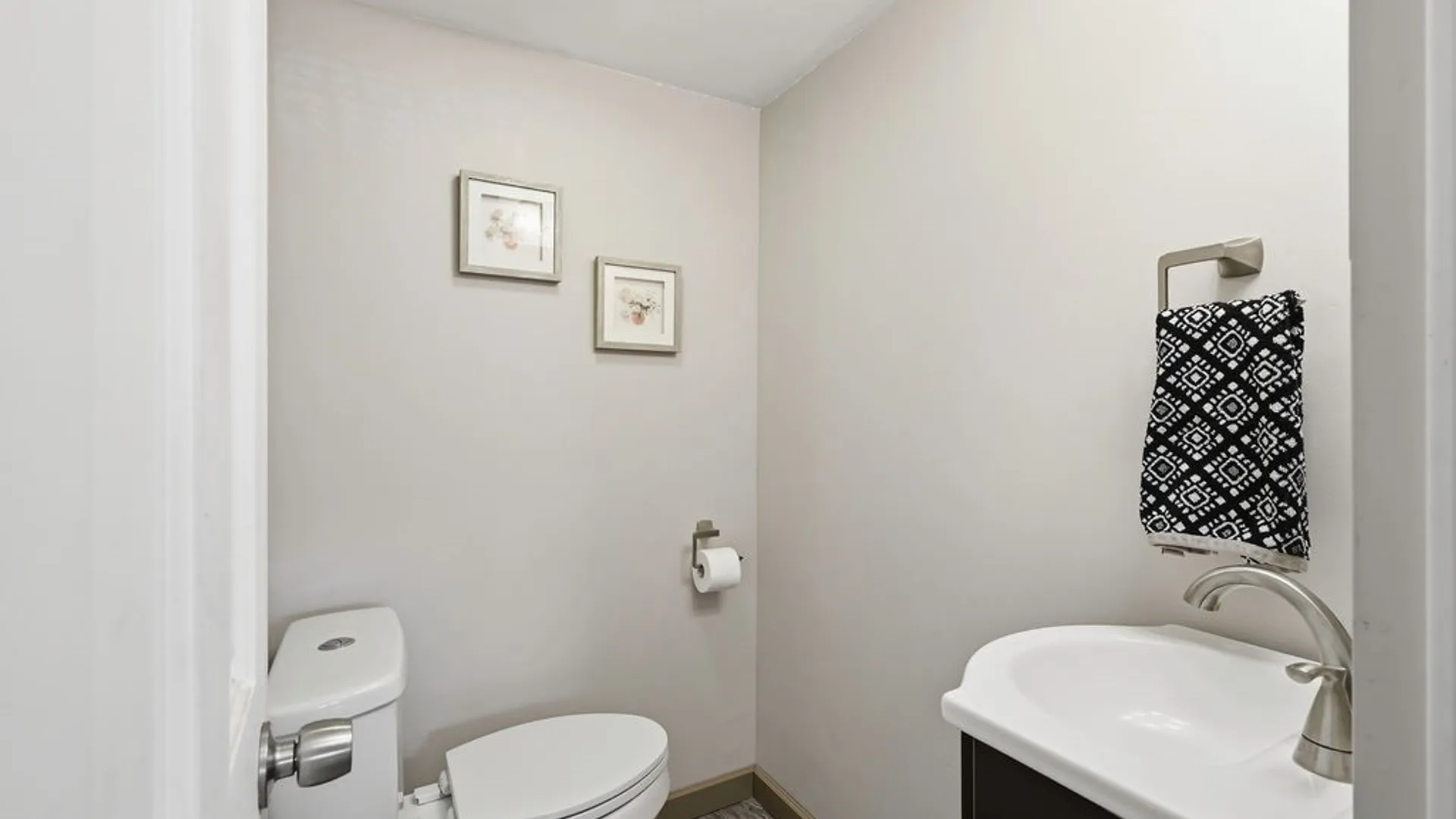 Property at 9486 N Wickham Drive, Cicero, NY 13029 30