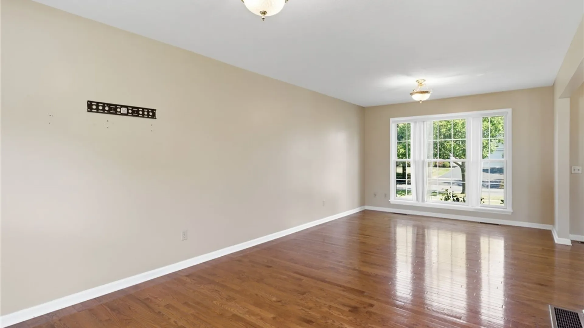 Property at 88 Hamlin Drive, Canandaigua City, NY 14424 7