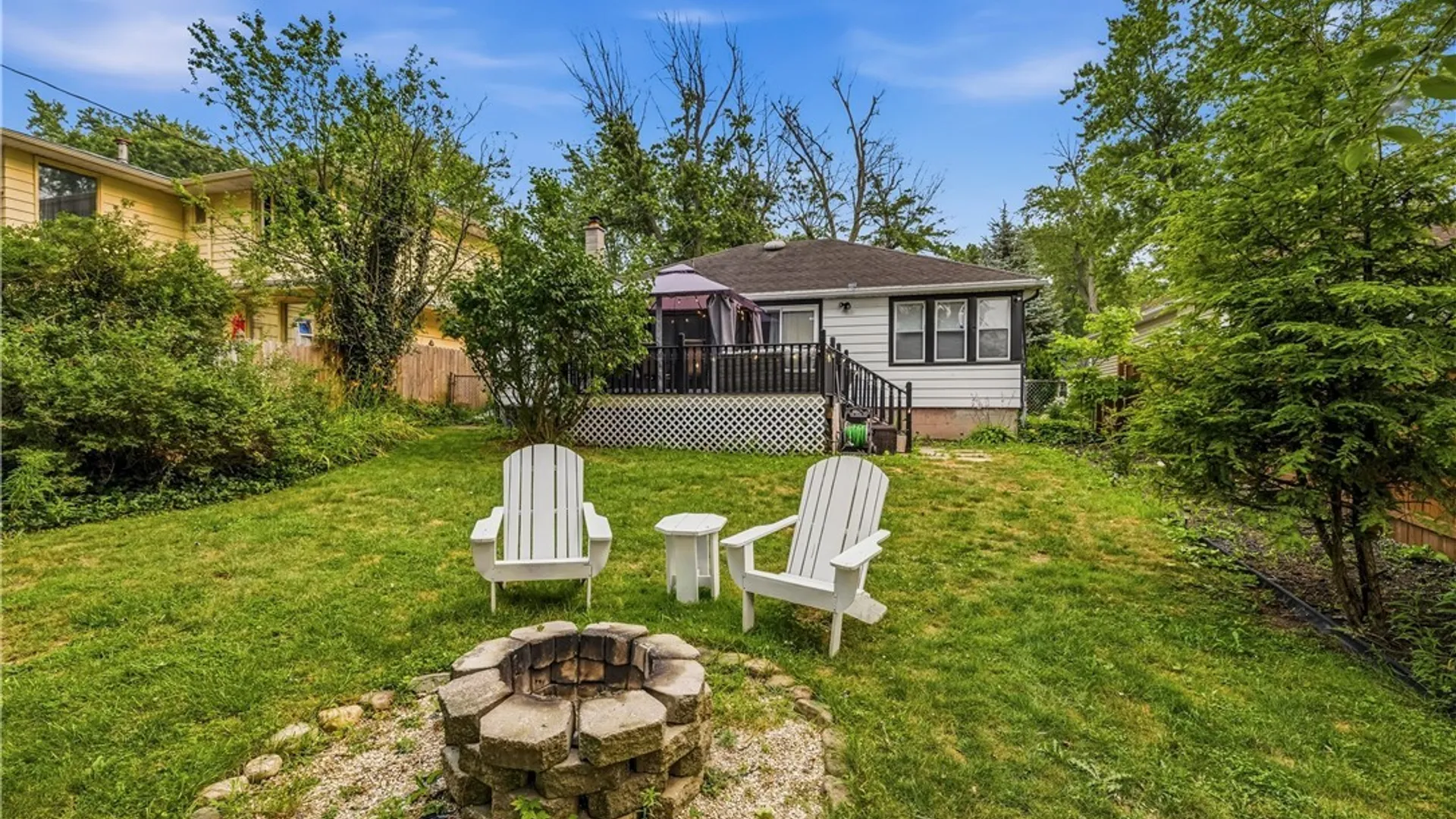 Property at 54 Canterbury Court, Amherst, NY 14226 23