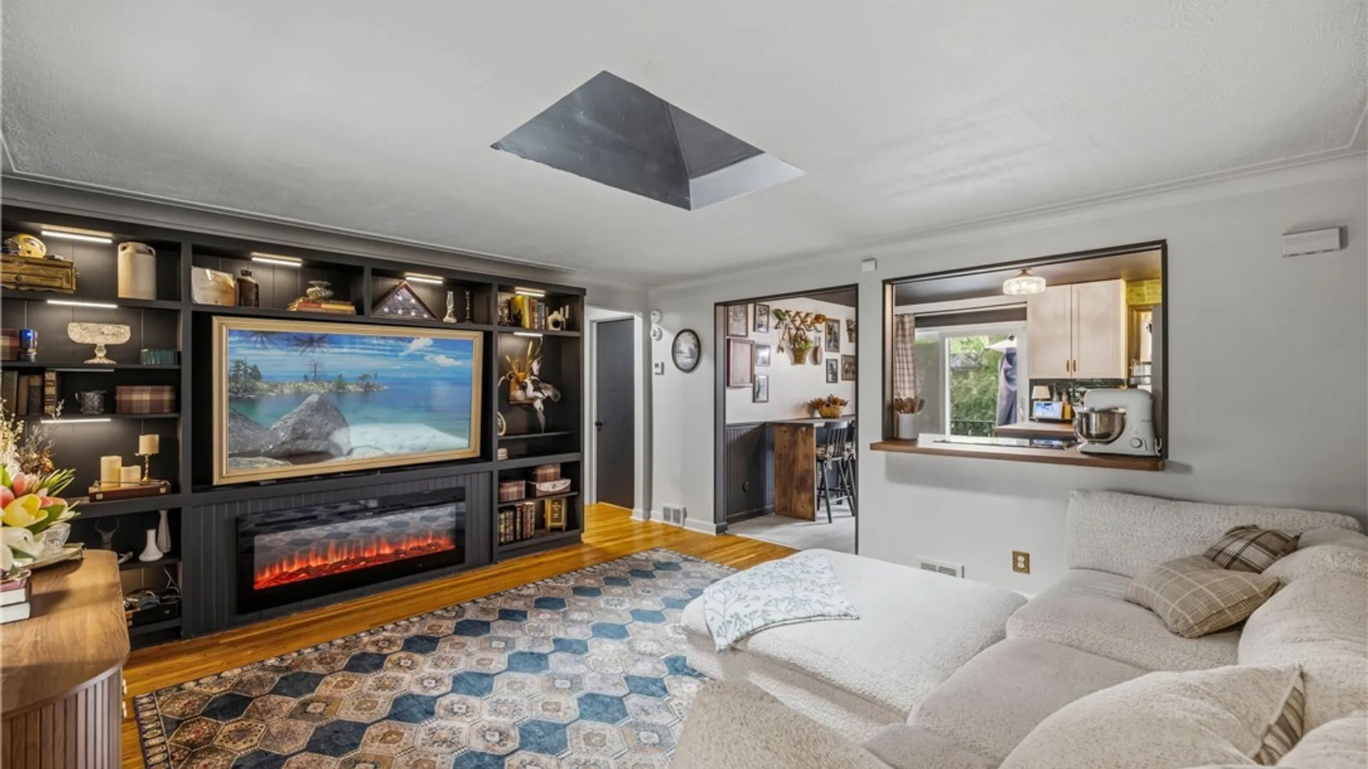 Property at 54 Canterbury Court, Amherst, NY 14226 4