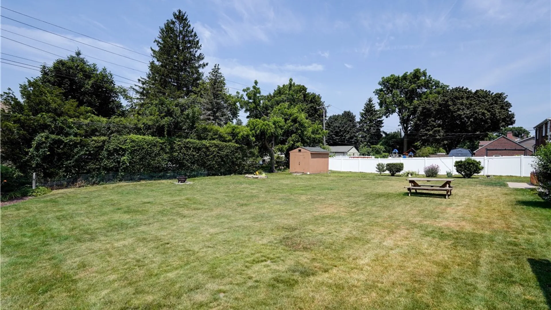 Property at 25 Bogue Avenue, Batavia City, NY 14020 34
