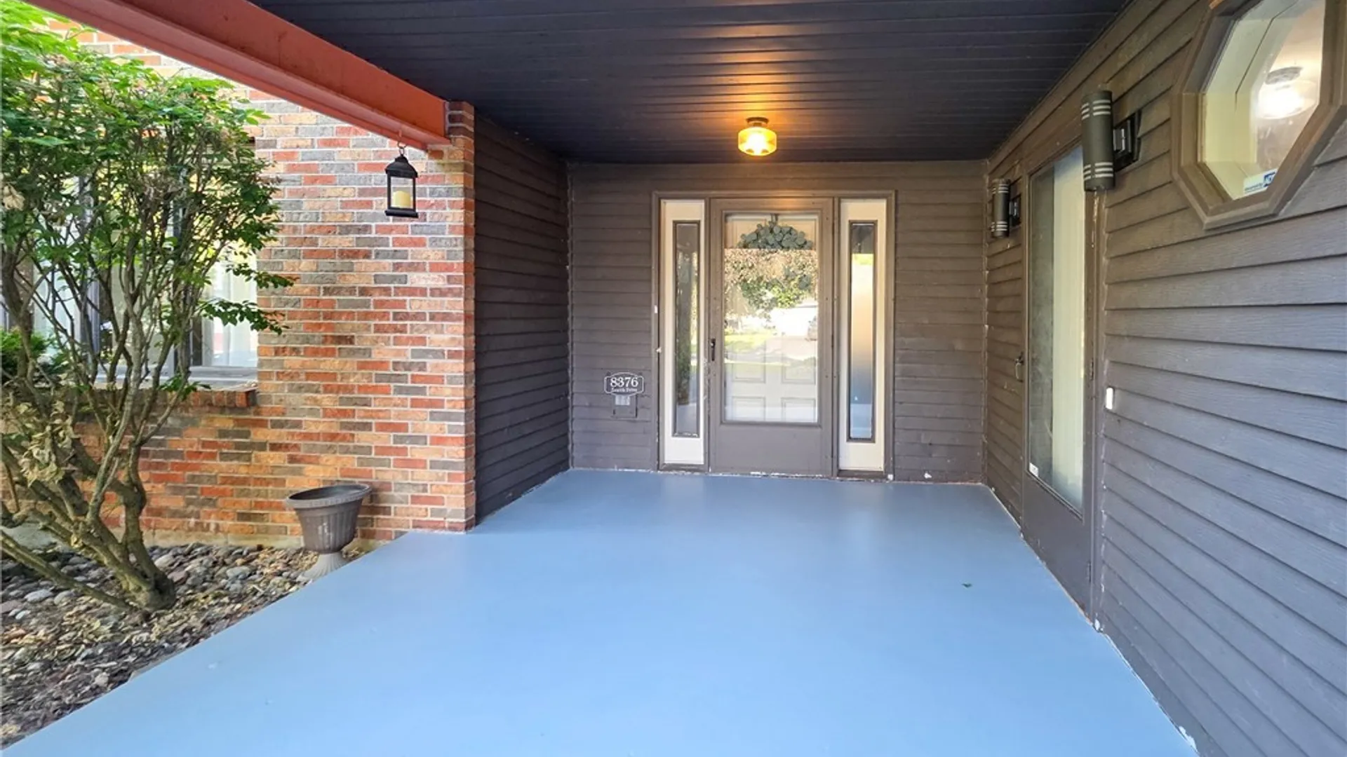 Property at 8376 Zenith Drive, Clay, NY 13027 4