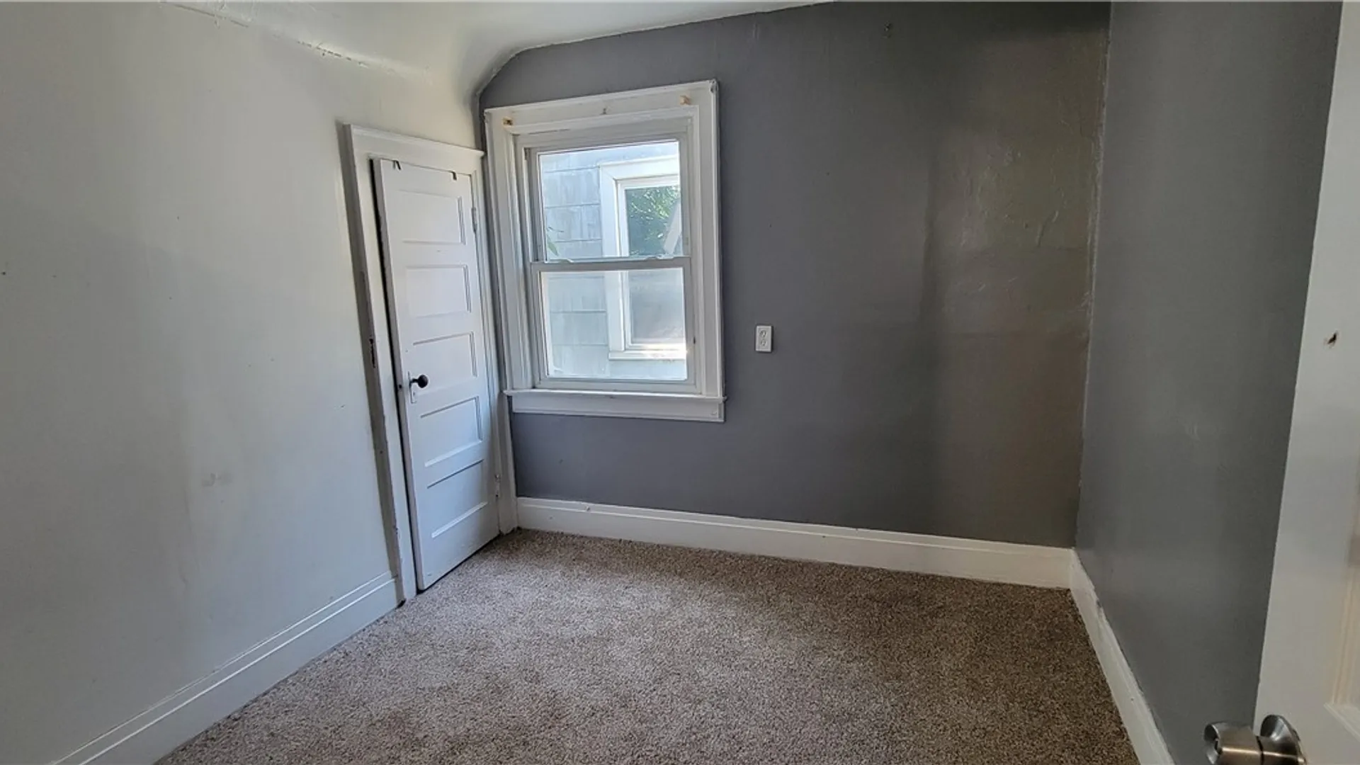 Property at 99 Mayer Avenue, Buffalo, NY 14207 14