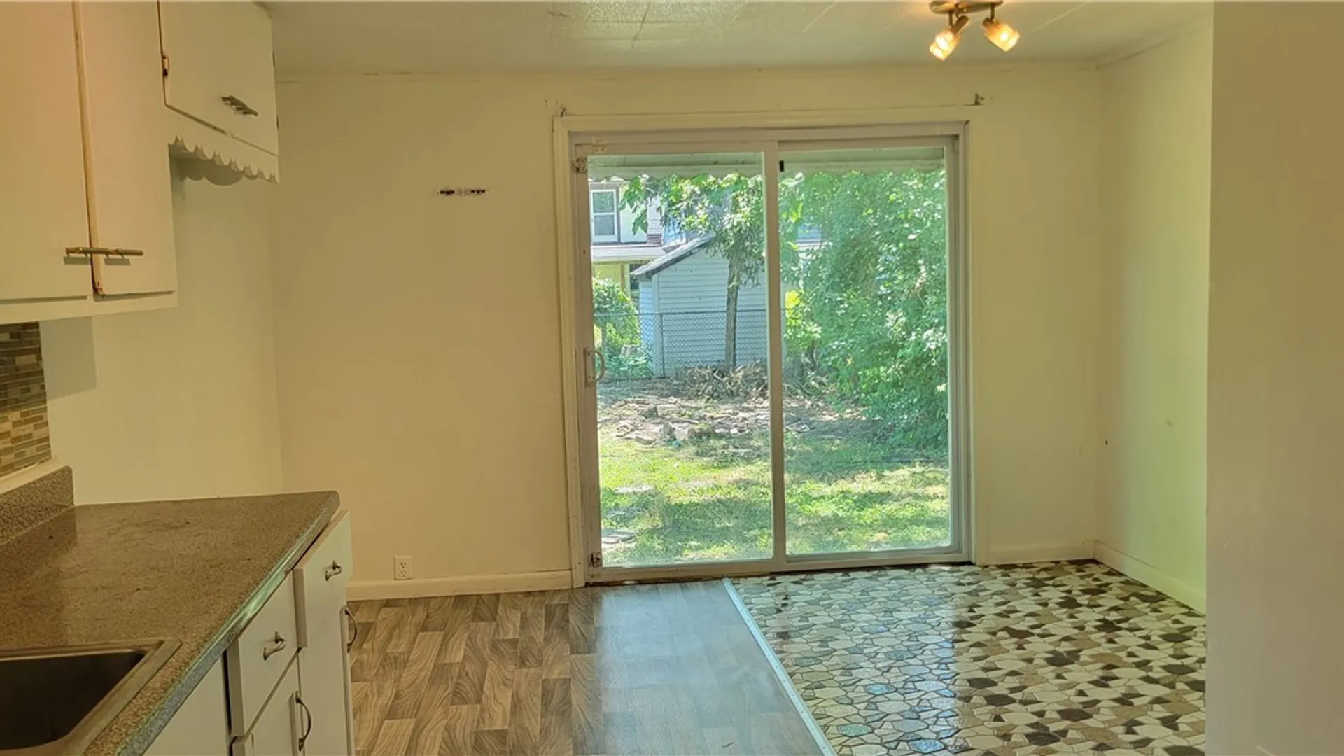 Property at 99 Mayer Avenue, Buffalo, NY 14207 4